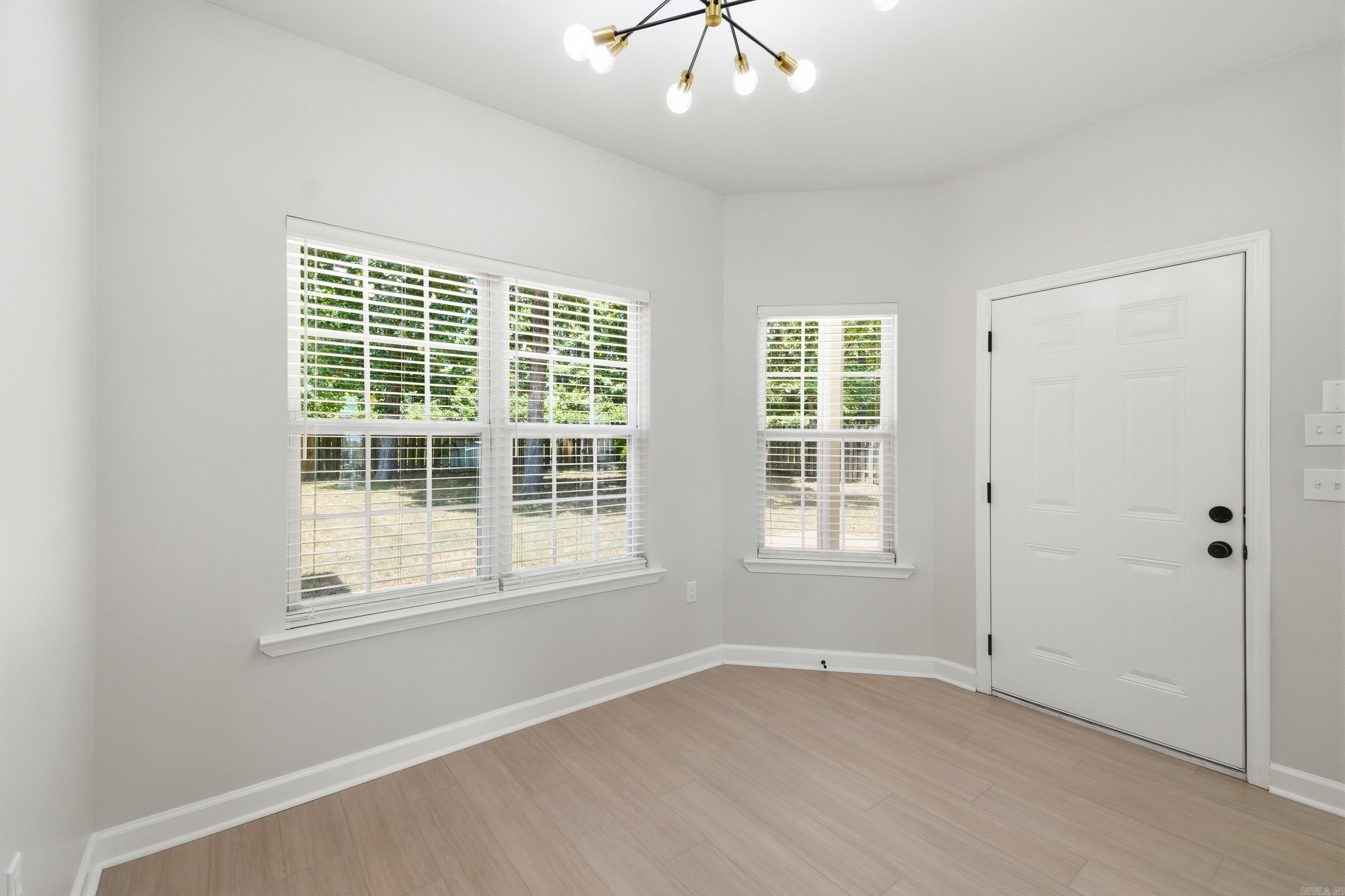 2 Shadetree Lane Property Photo 22