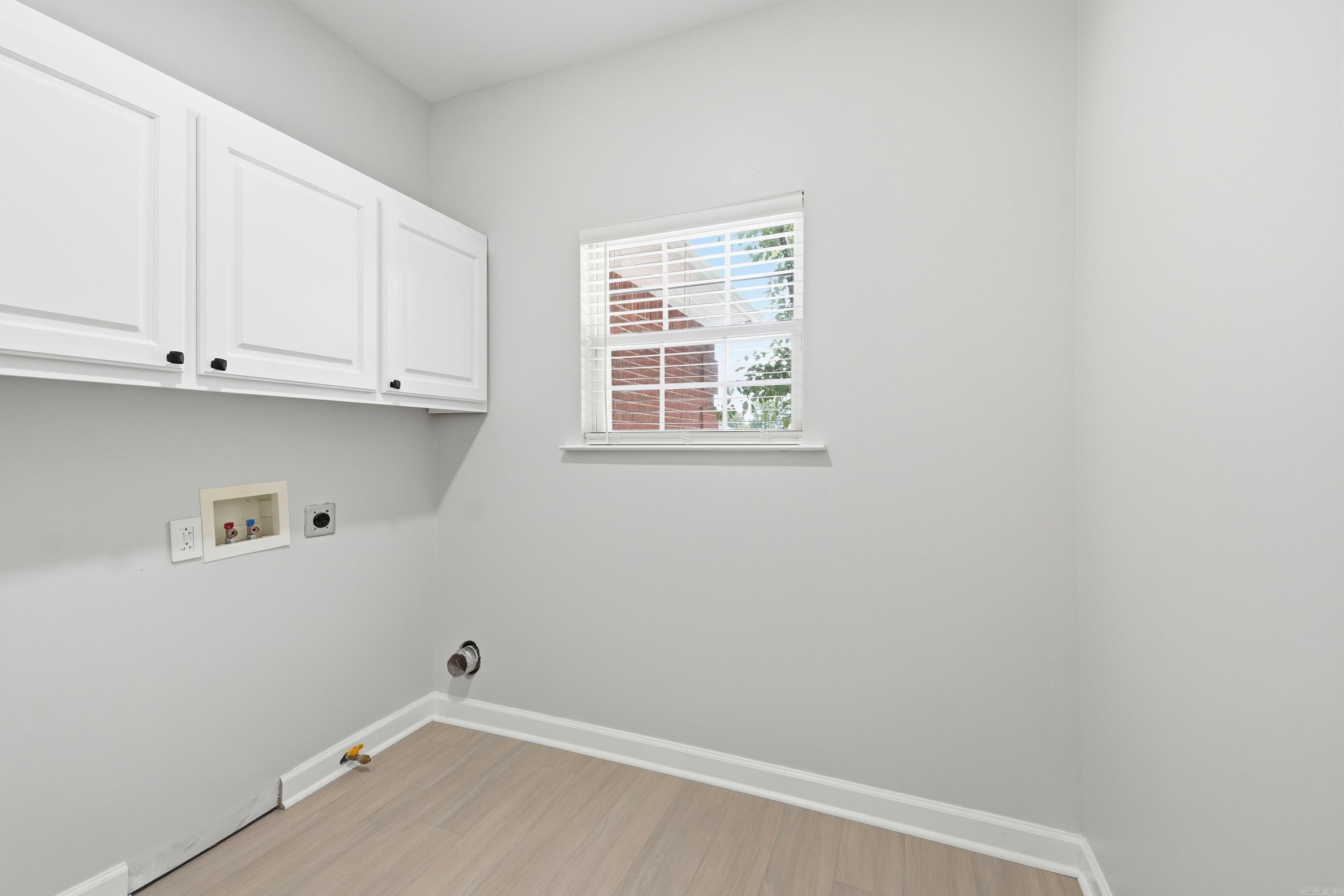 2 Shadetree Lane Property Photo 43