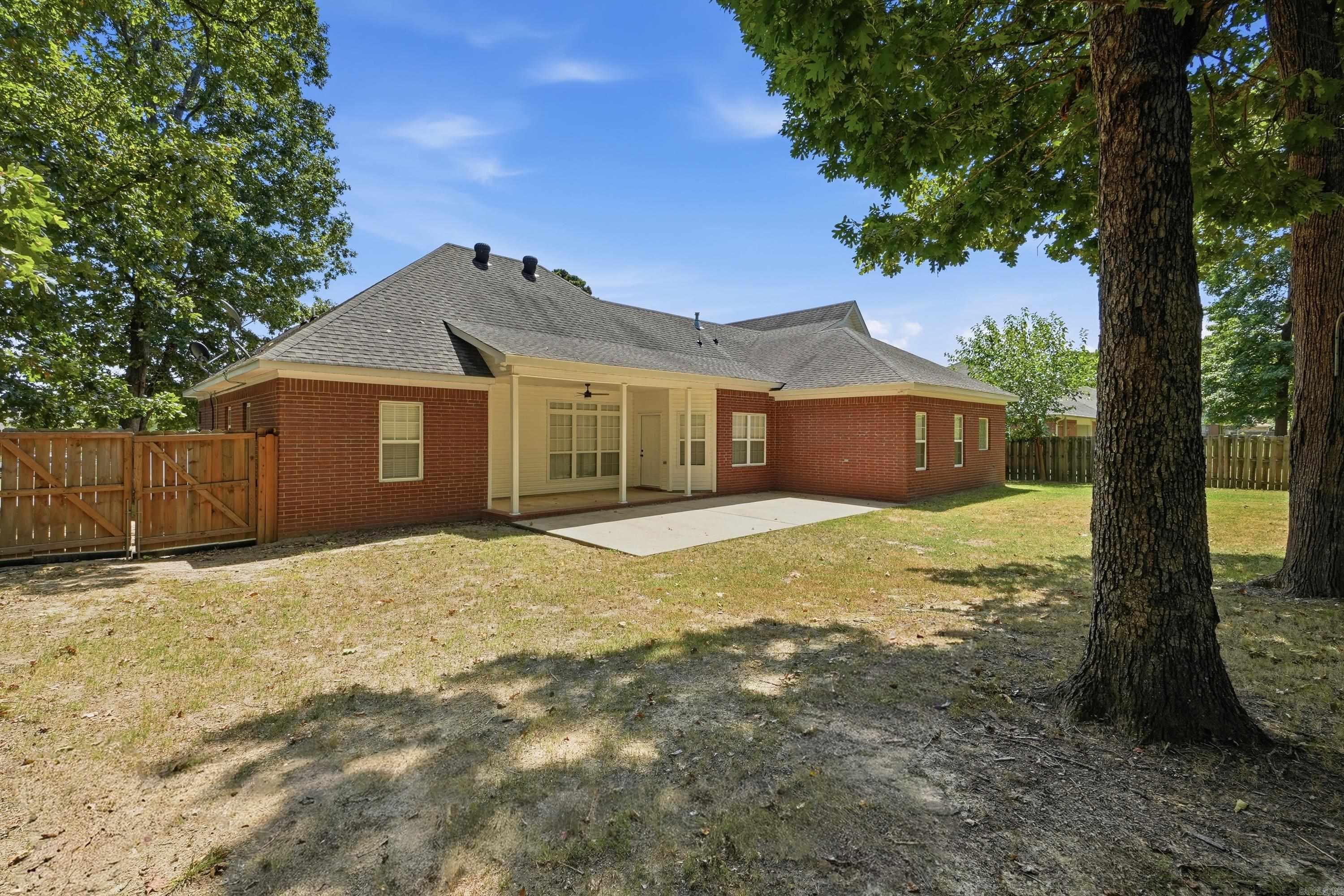 2 Shadetree Lane Property Photo 49