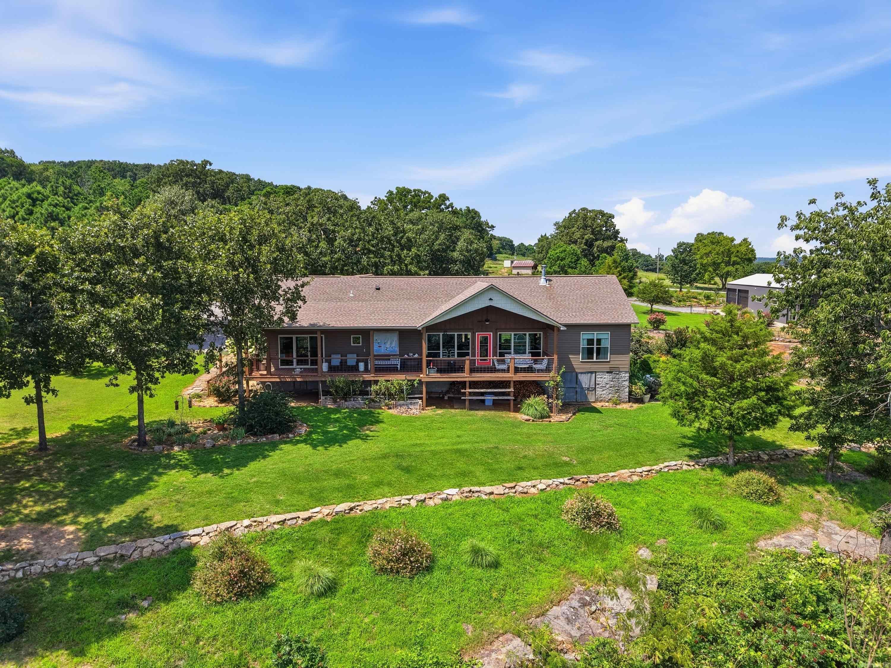 5 Irish Hills Road Property Photo 8