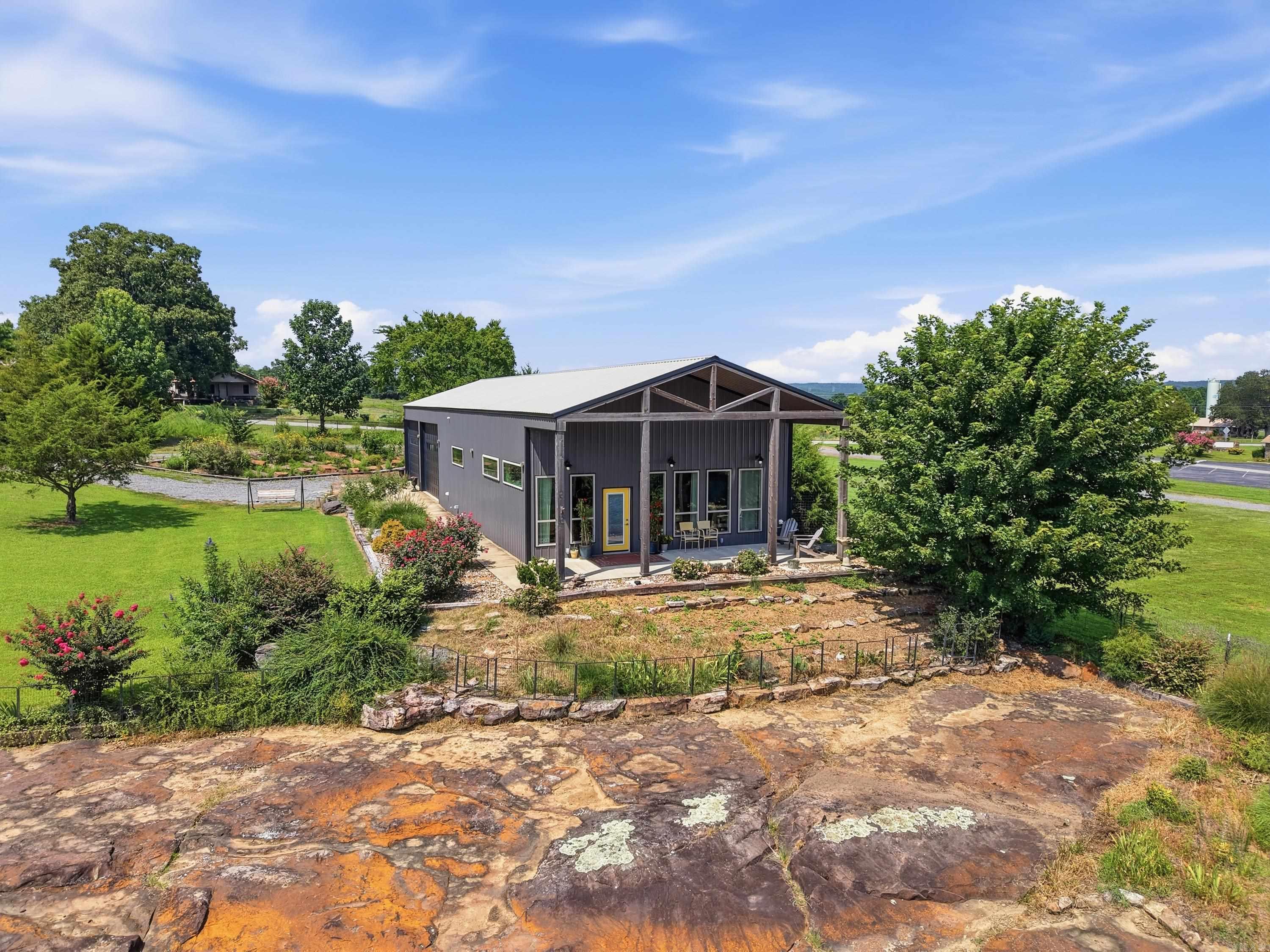 5 Irish Hills Road Property Photo 9