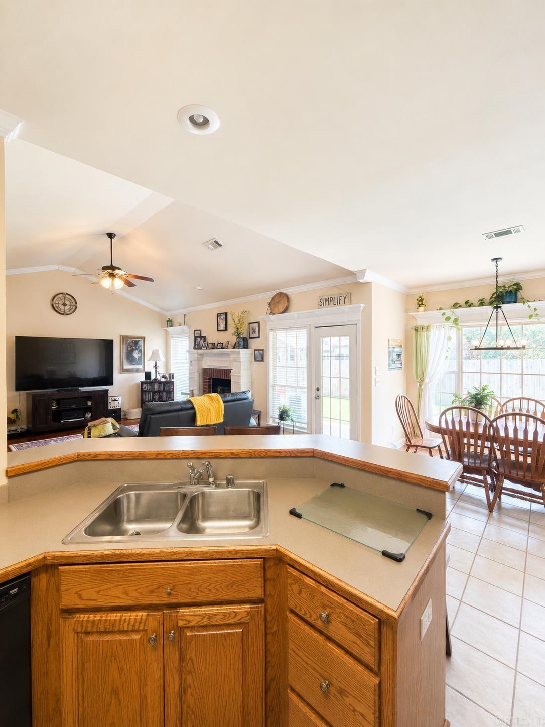 1403 Jennifer Cove Property Photo 10