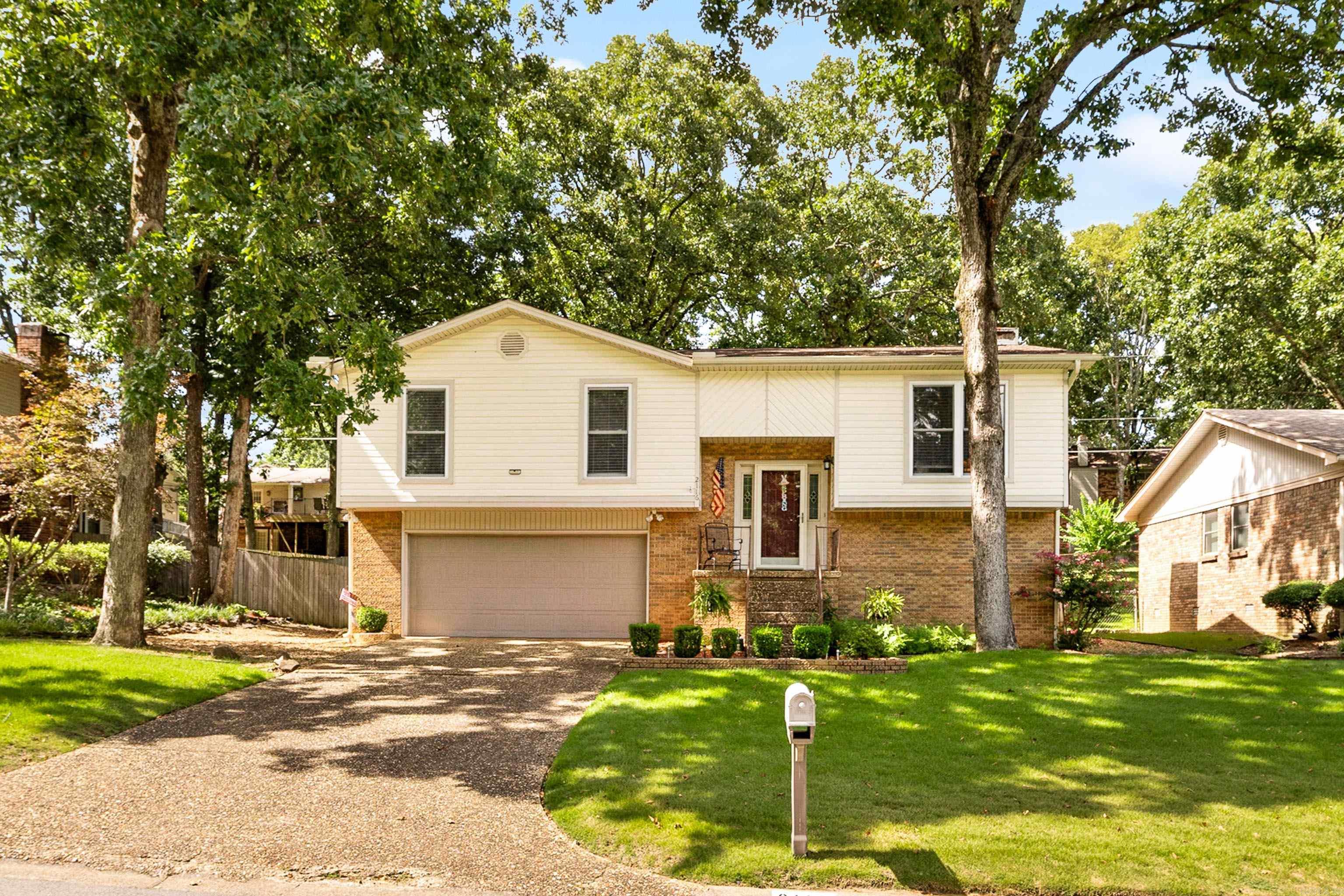 2116 Cedar Creek Road Property Photo 1