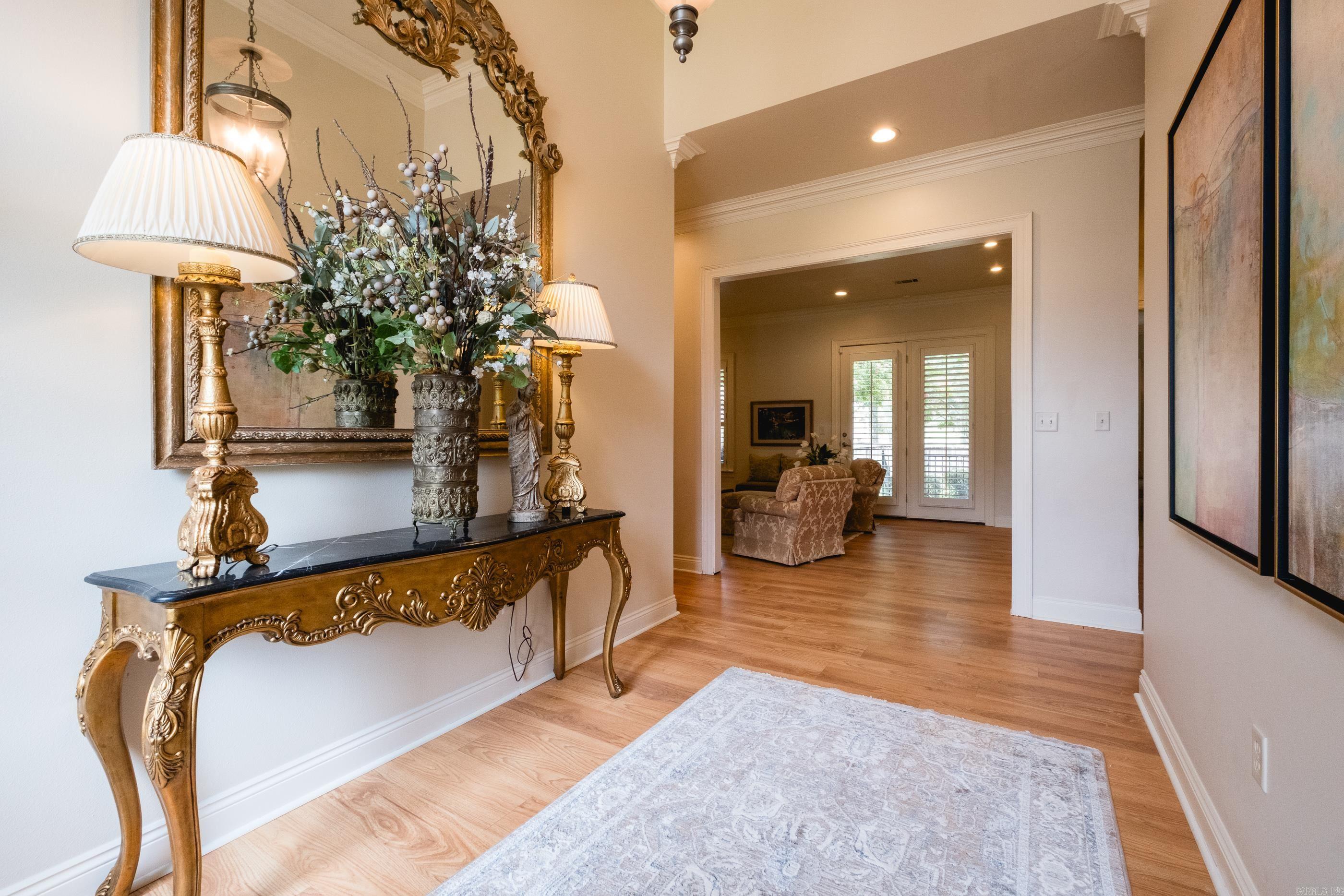 10 Courts Drive Property Photo 4