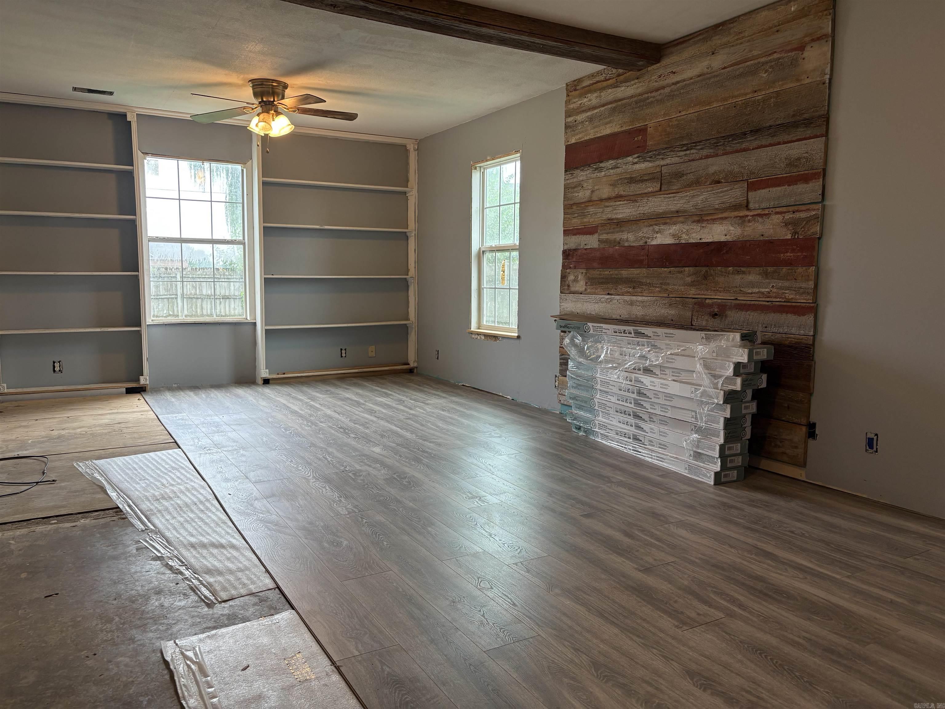 307 Southard Property Photo 4