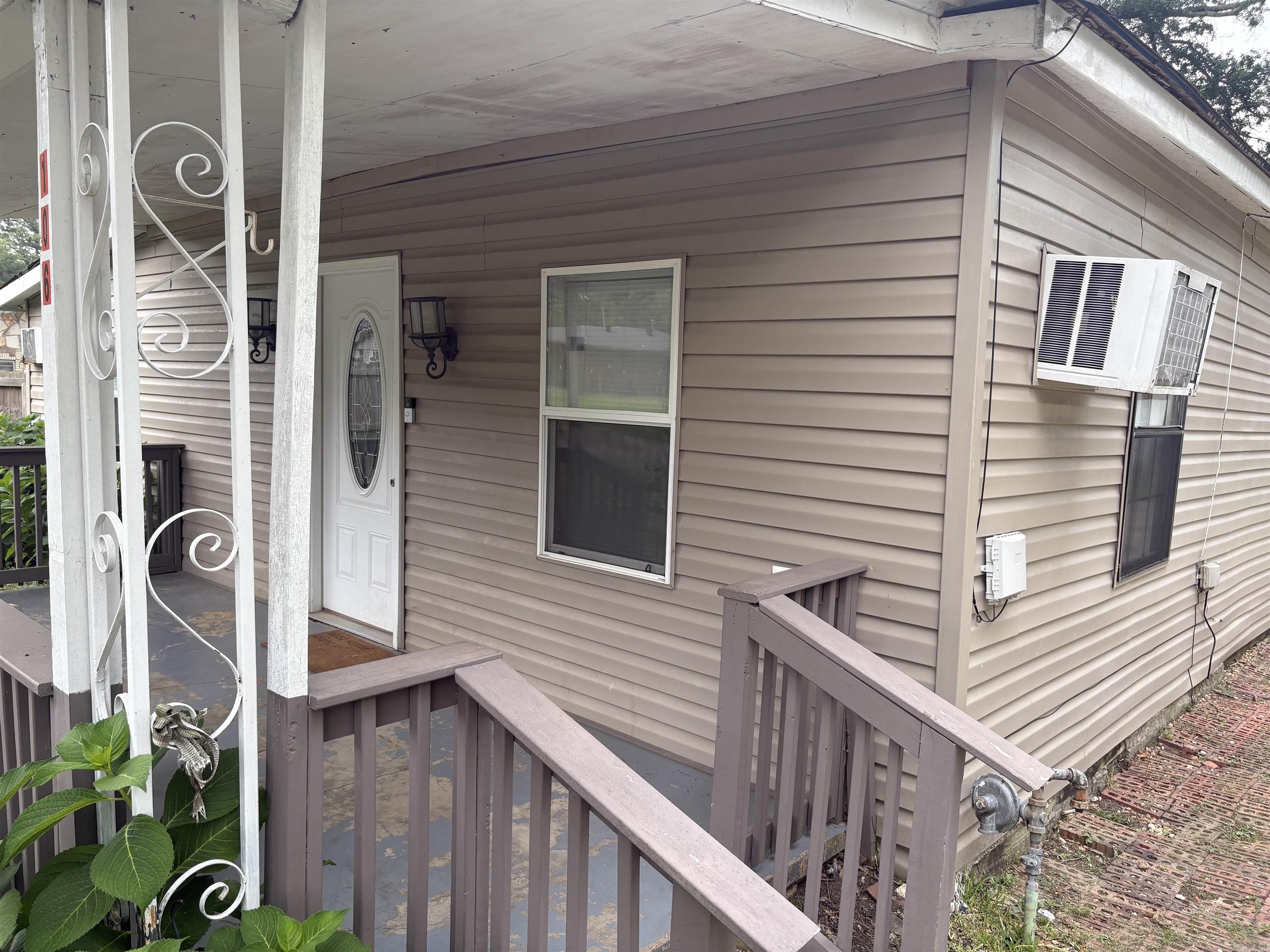106 Arch Street Property Photo 3