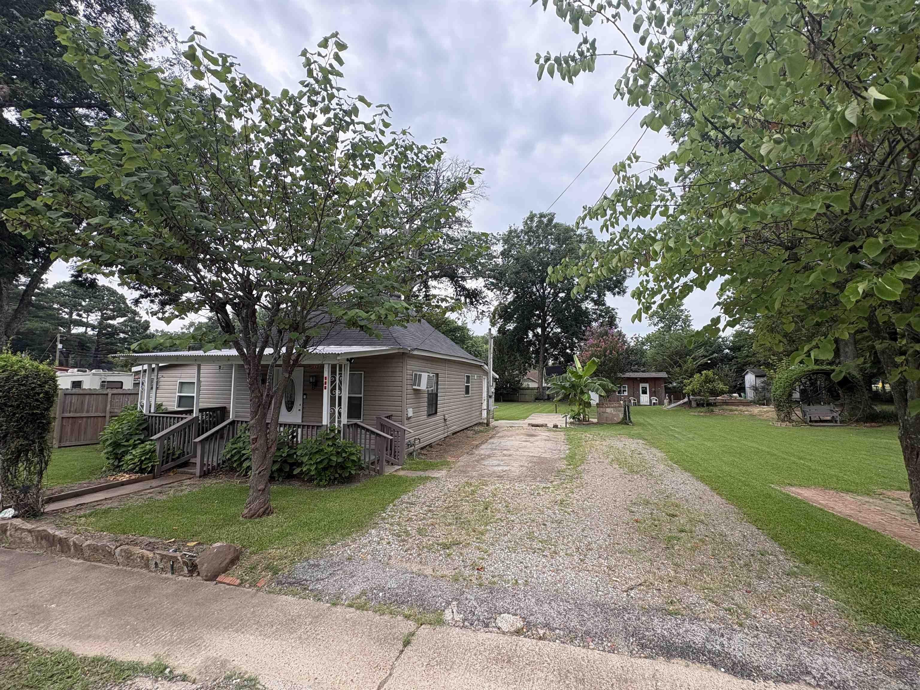 106 Arch Street Property Photo 11