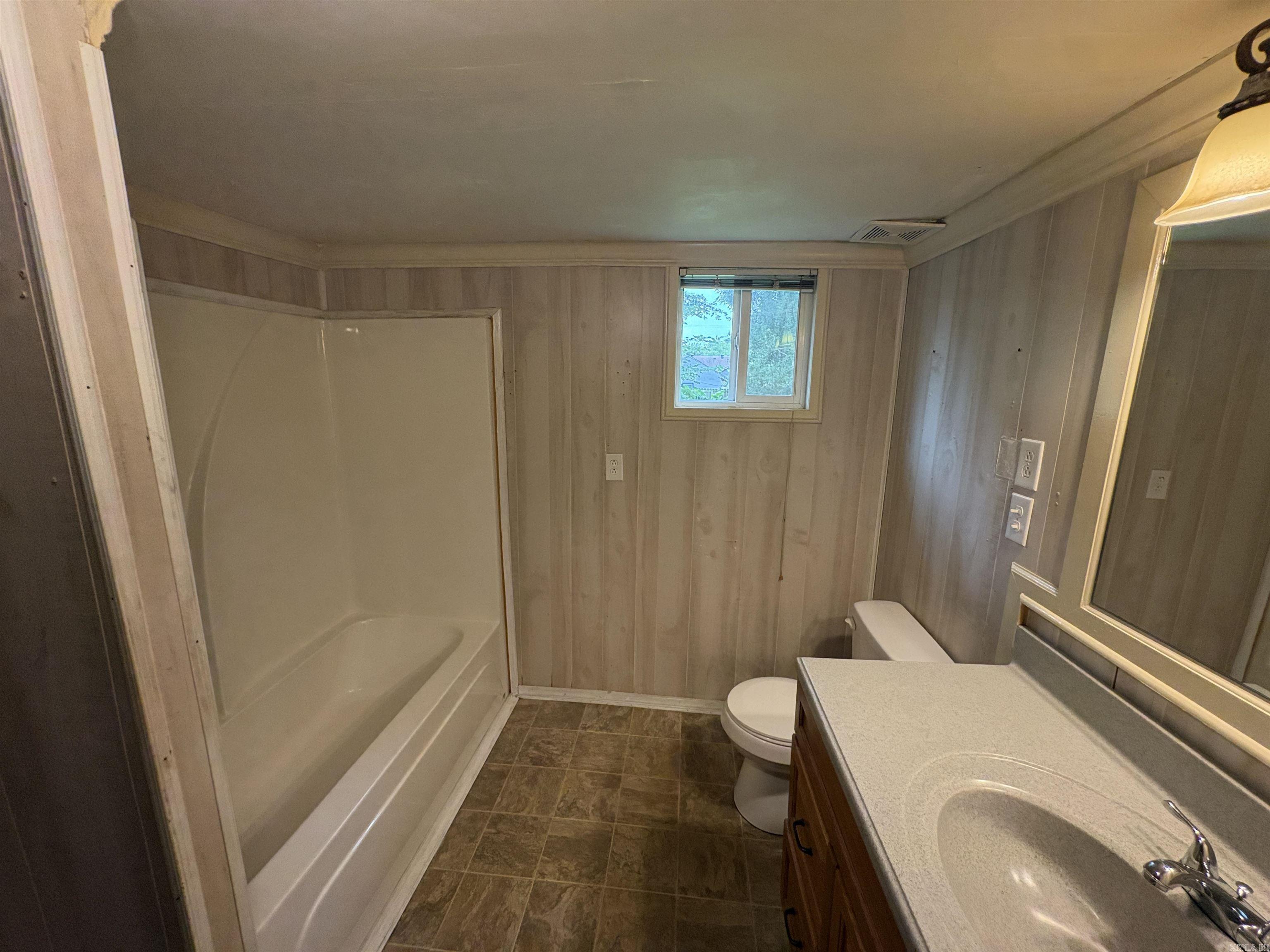 106 Arch Street Property Photo 22
