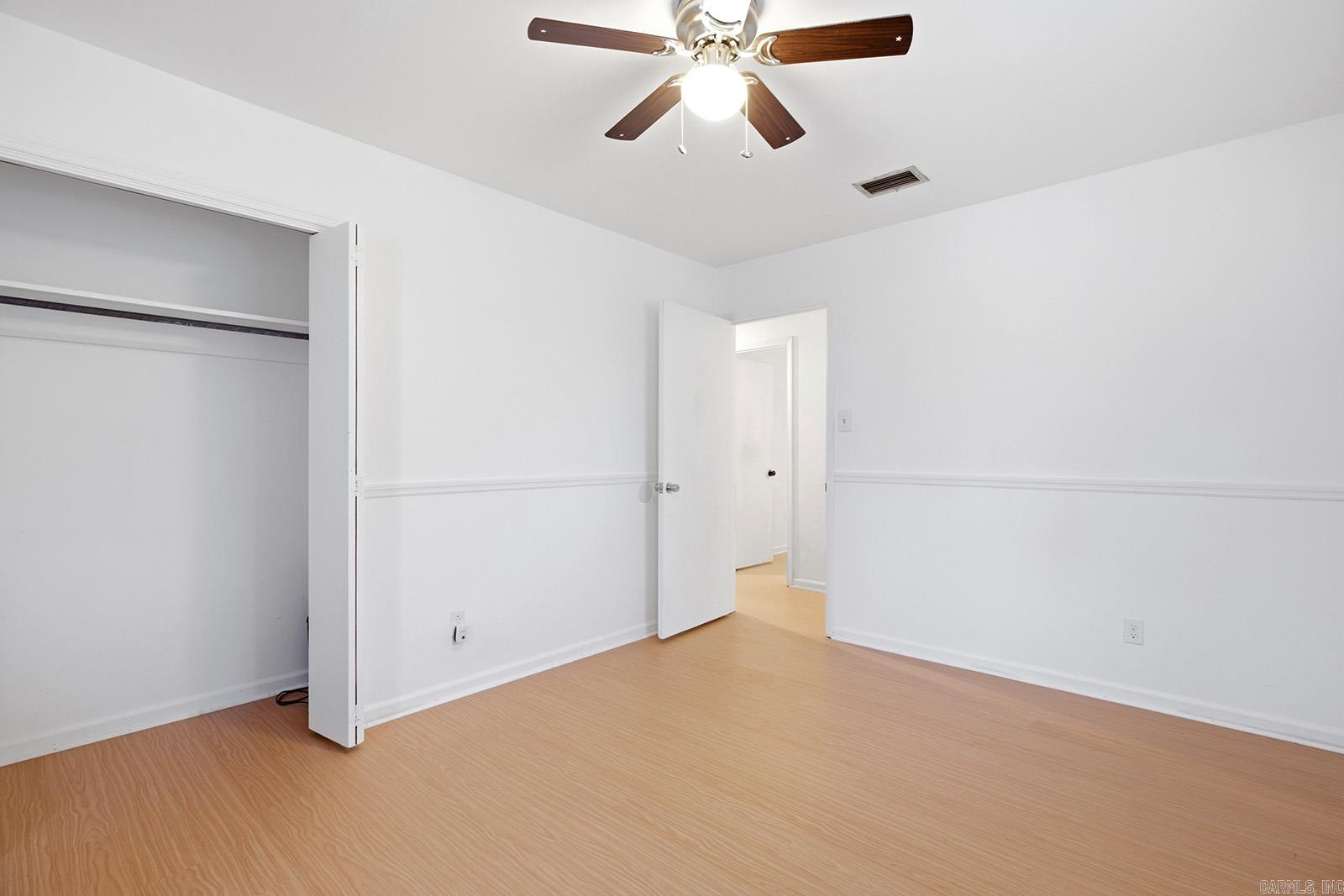 12880 Southridge Drive Property Photo 14