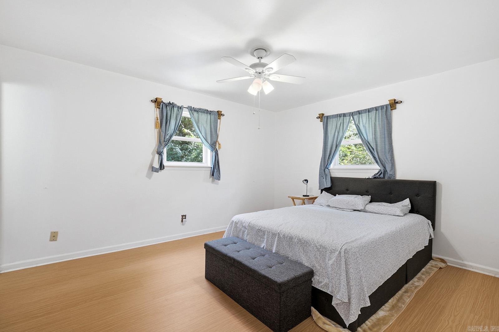 12880 Southridge Drive Property Photo 15