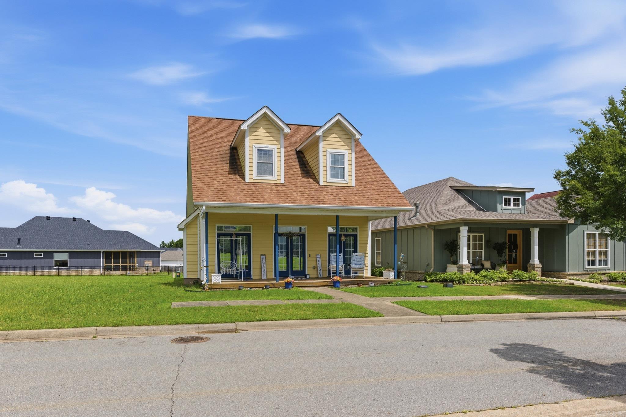 4 E Citron Property Photo 2