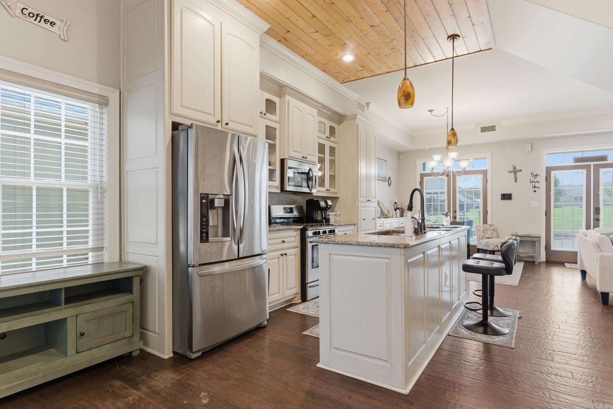 4 E Citron Property Photo 12