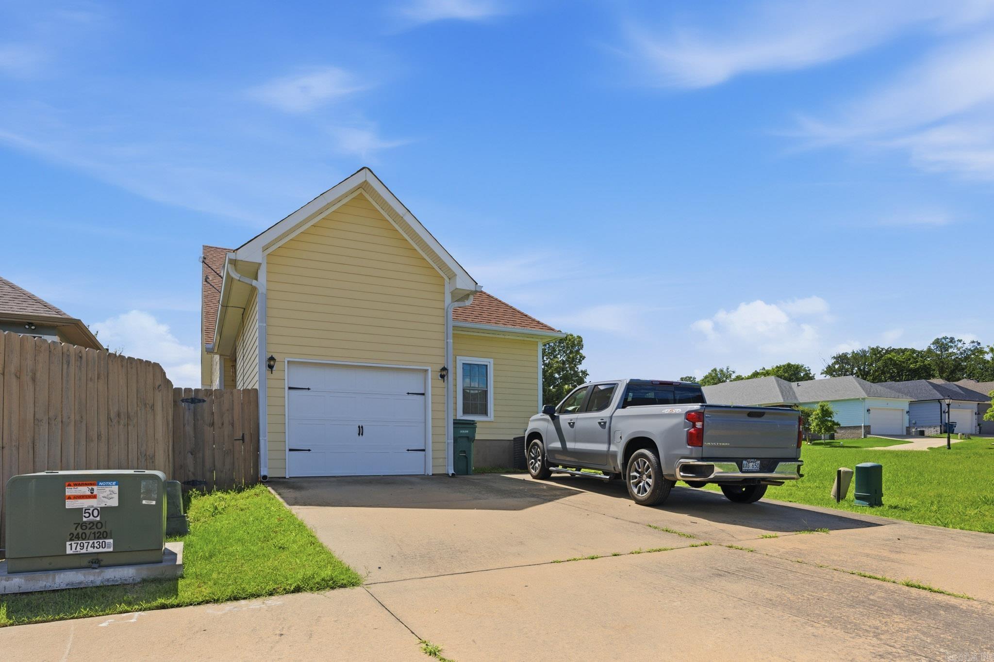 4 E Citron Property Photo 32
