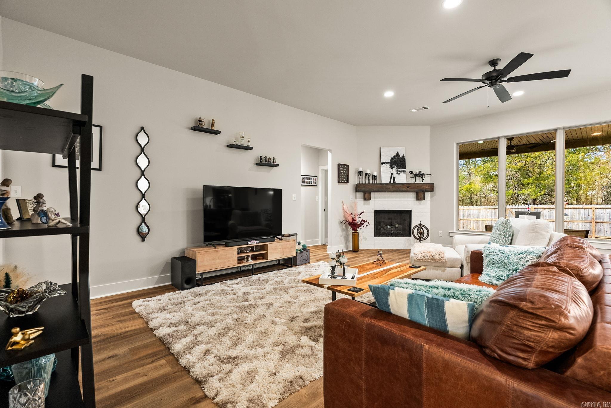 15015 Matterhorn Loop Property Photo 7