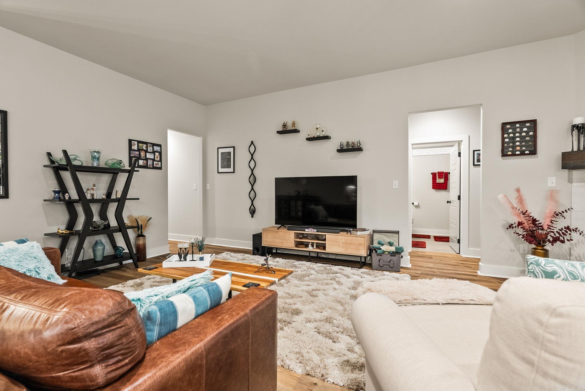 15015 Matterhorn Loop Property Photo 9