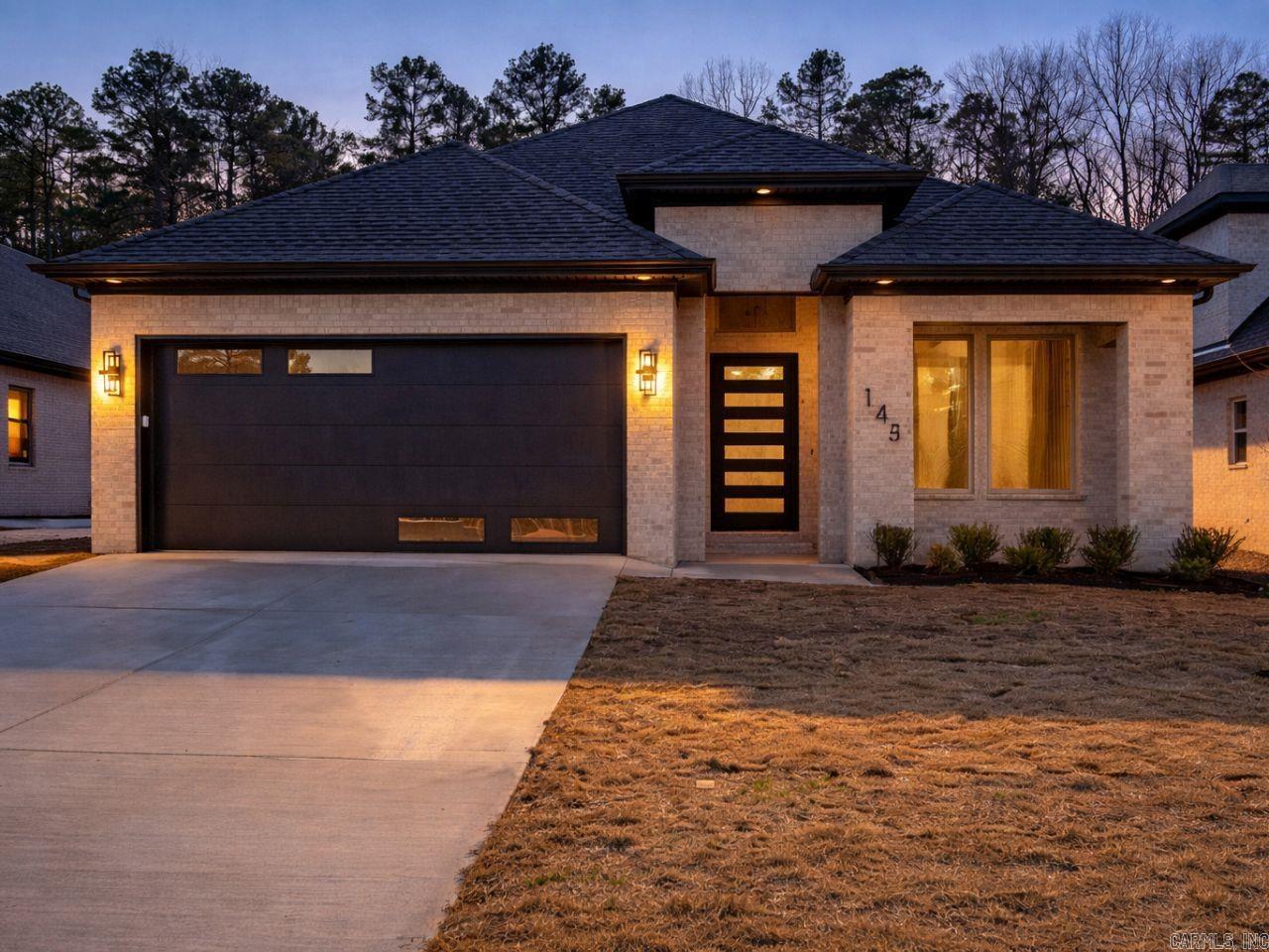 145 Kinley Loop Property Photo 1