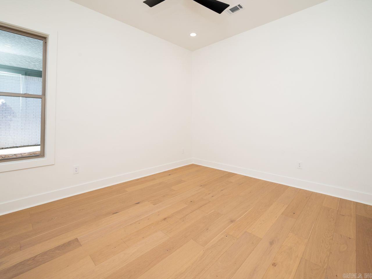 145 Kinley Loop Property Photo 14
