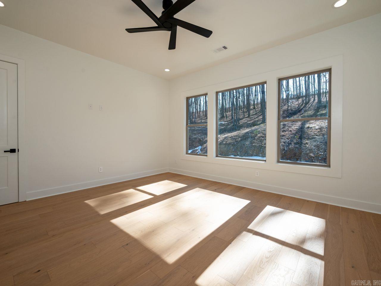 145 Kinley Loop Property Photo 31