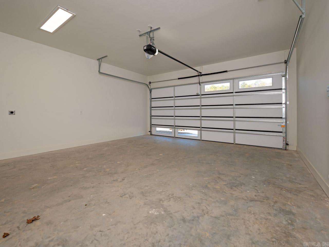 145 Kinley Loop Property Photo 41