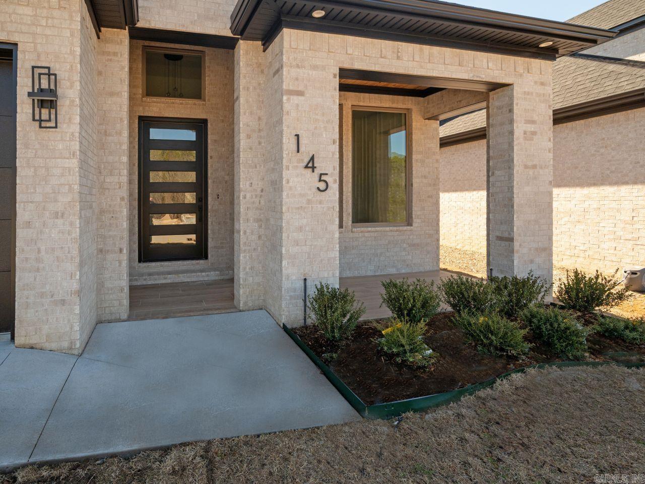 145 Kinley Loop Property Photo 45