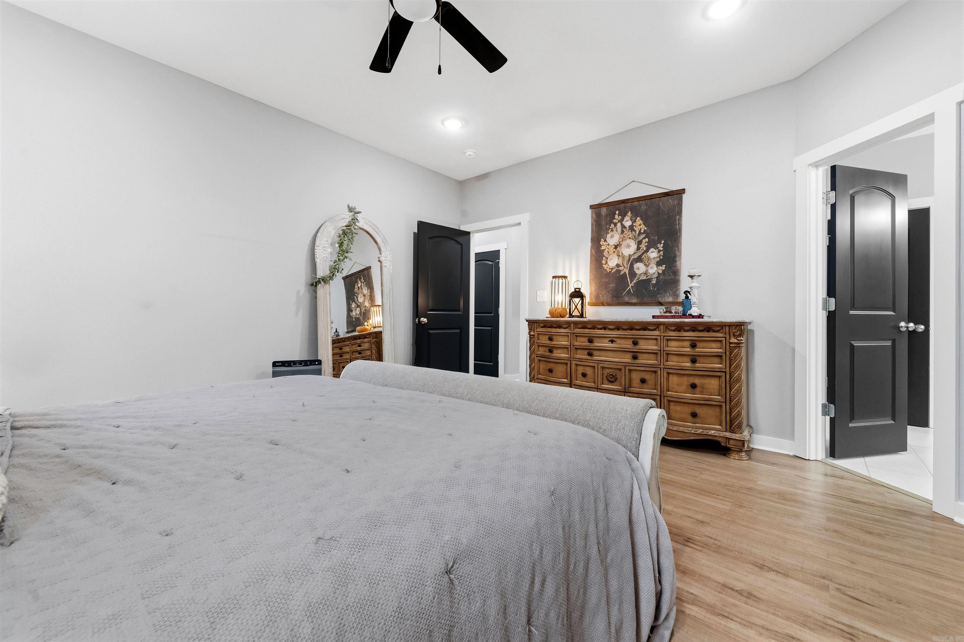 5613 Victoria Court Property Photo 21
