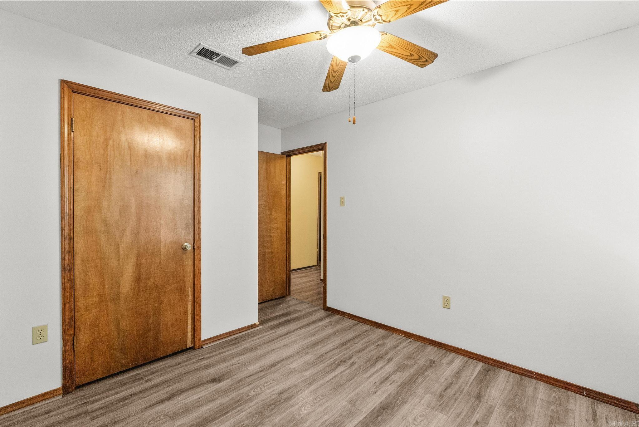 10 Pinto Point Property Photo 19