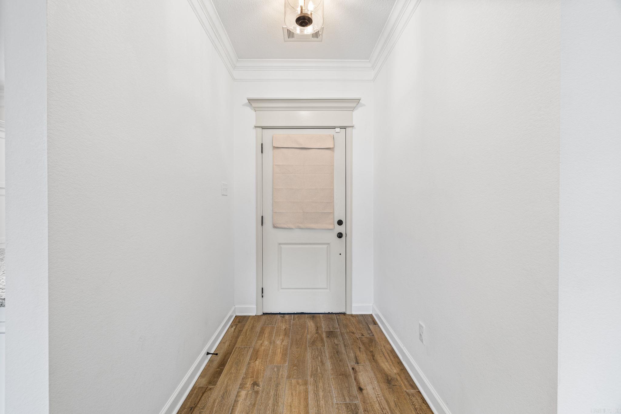 111 Hayden Drive Property Photo 4