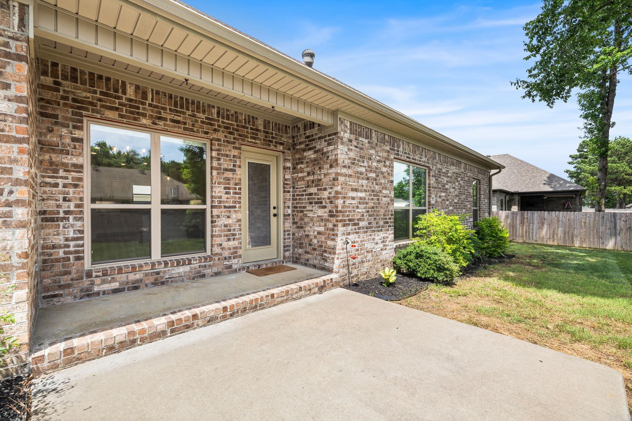 111 Hayden Drive Property Photo 36