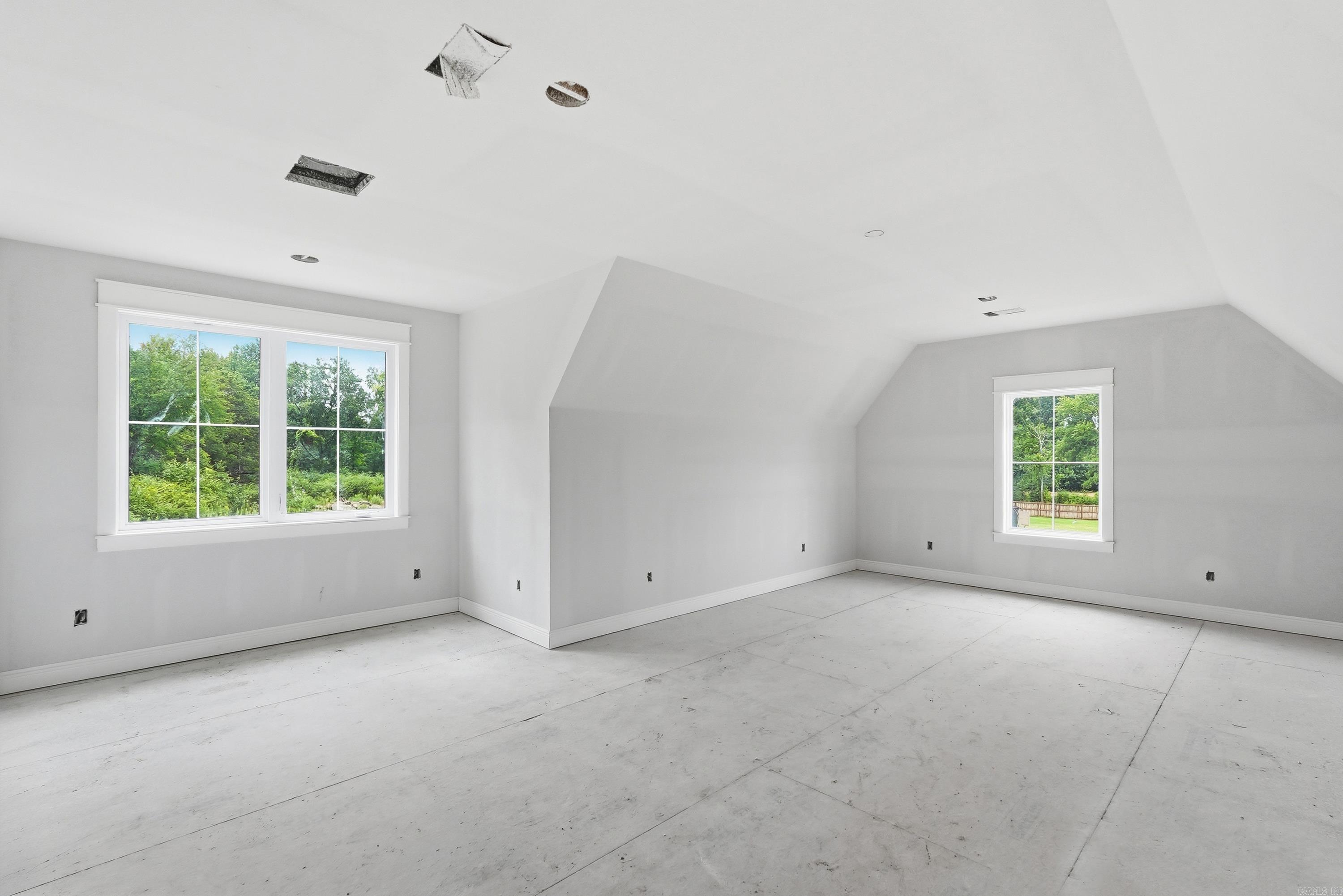 3340 Sylvia Springs Drive Property Photo 7
