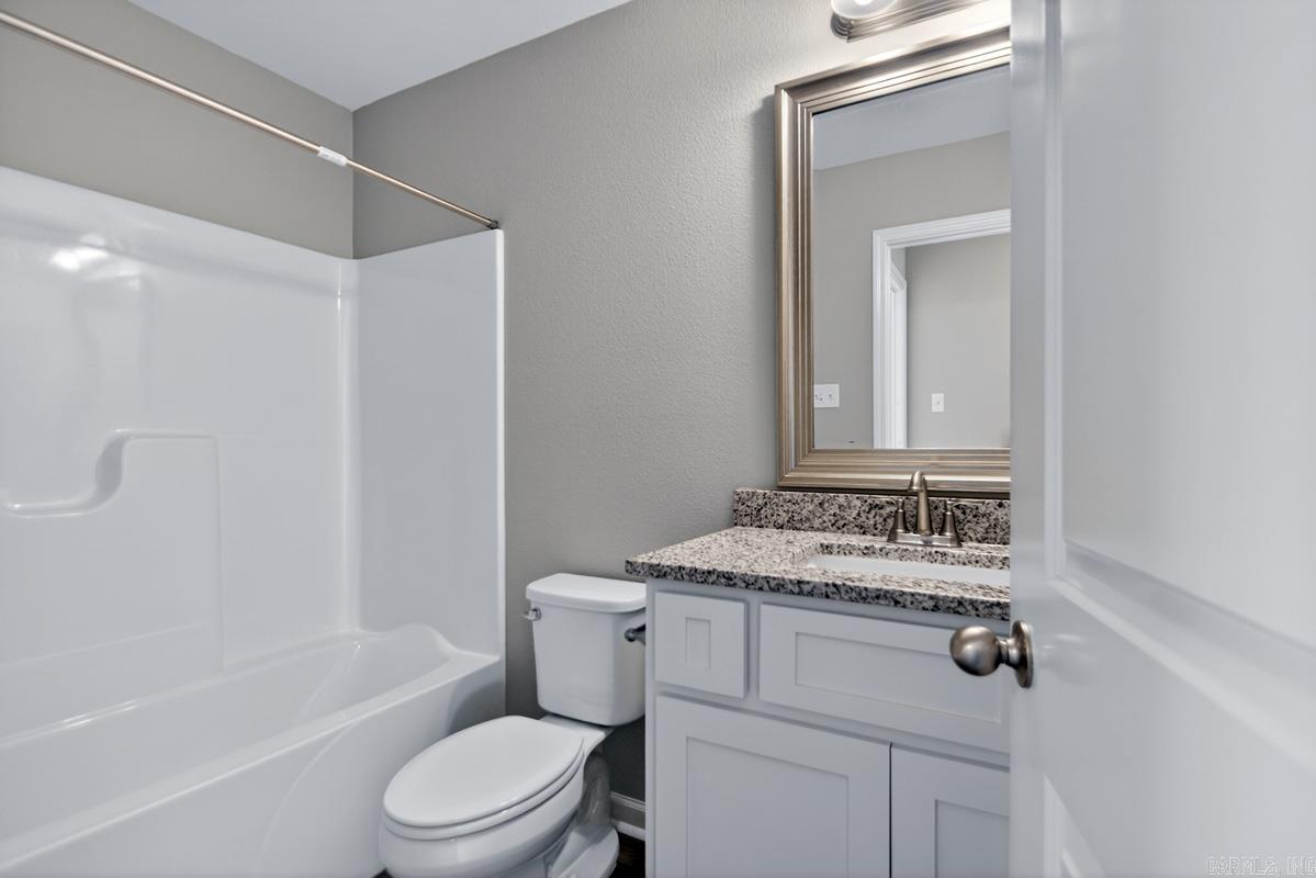 921 Conrad Cove Property Photo 21