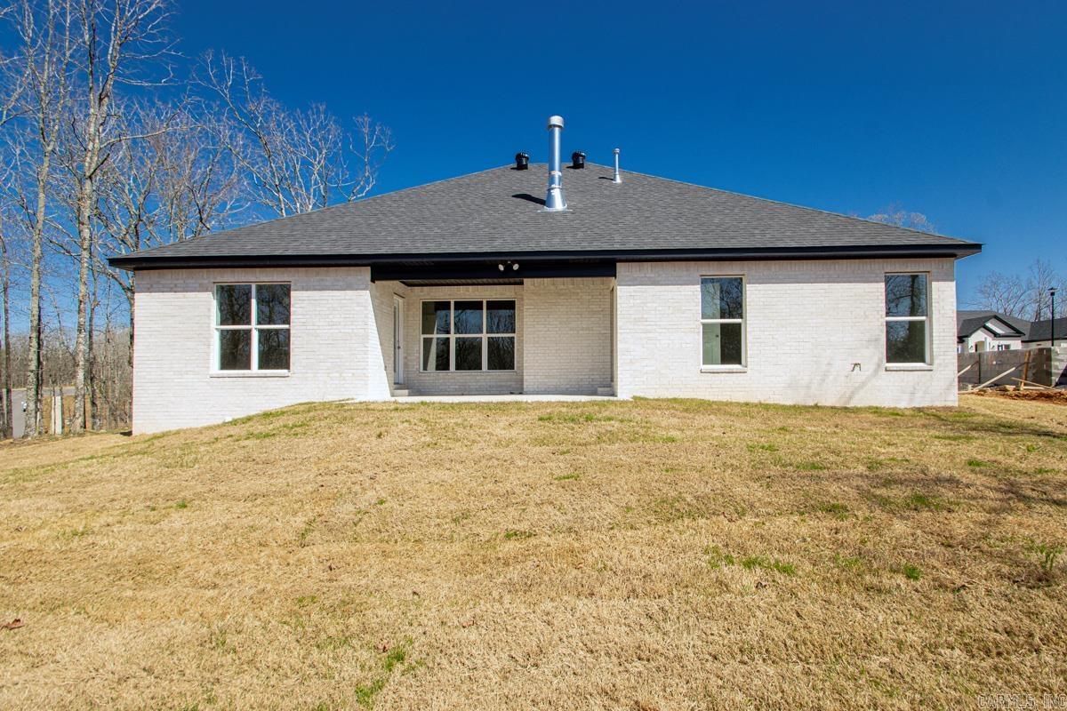 921 Conrad Cove Property Photo 28
