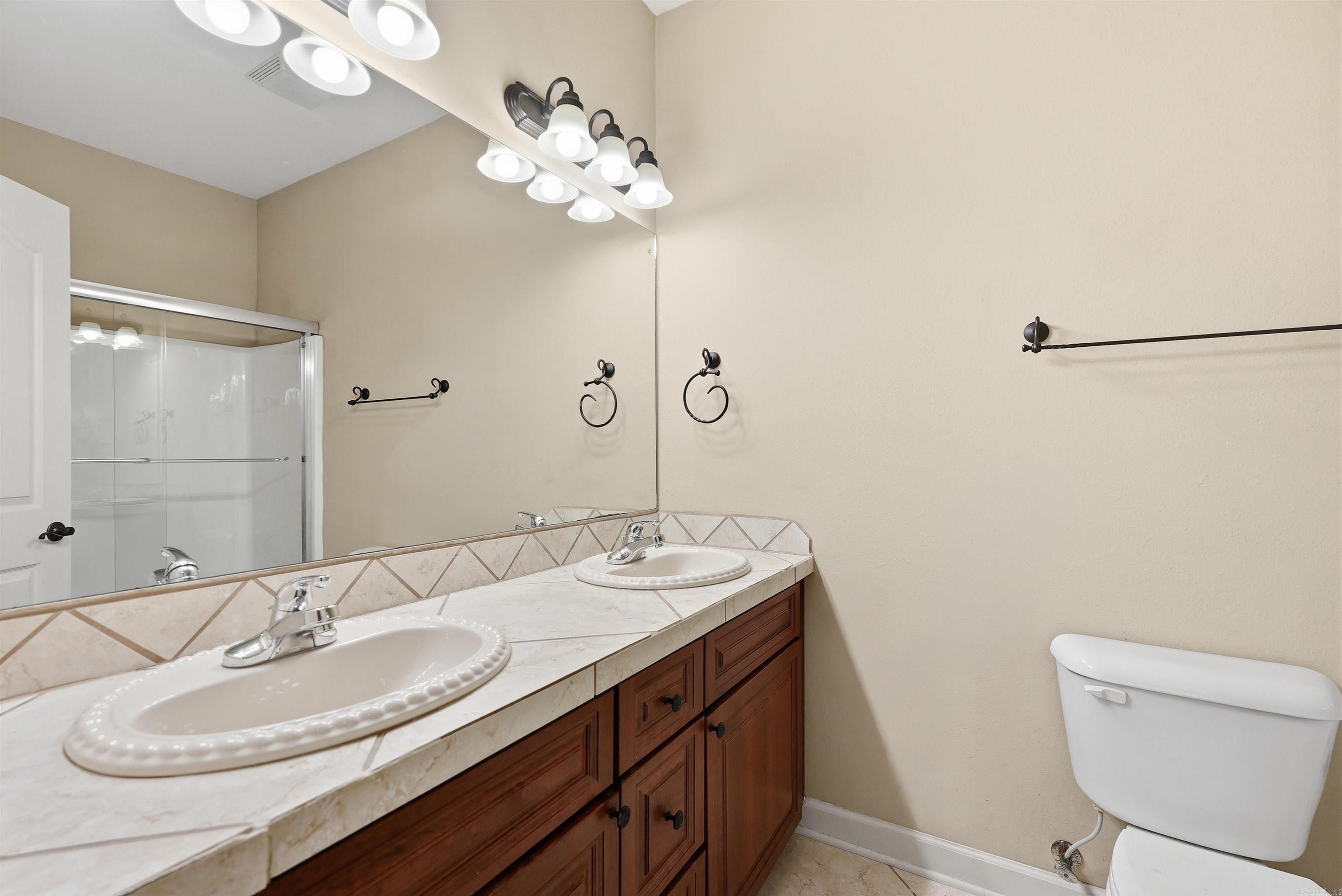 113 Valderrama Drive Property Photo 28
