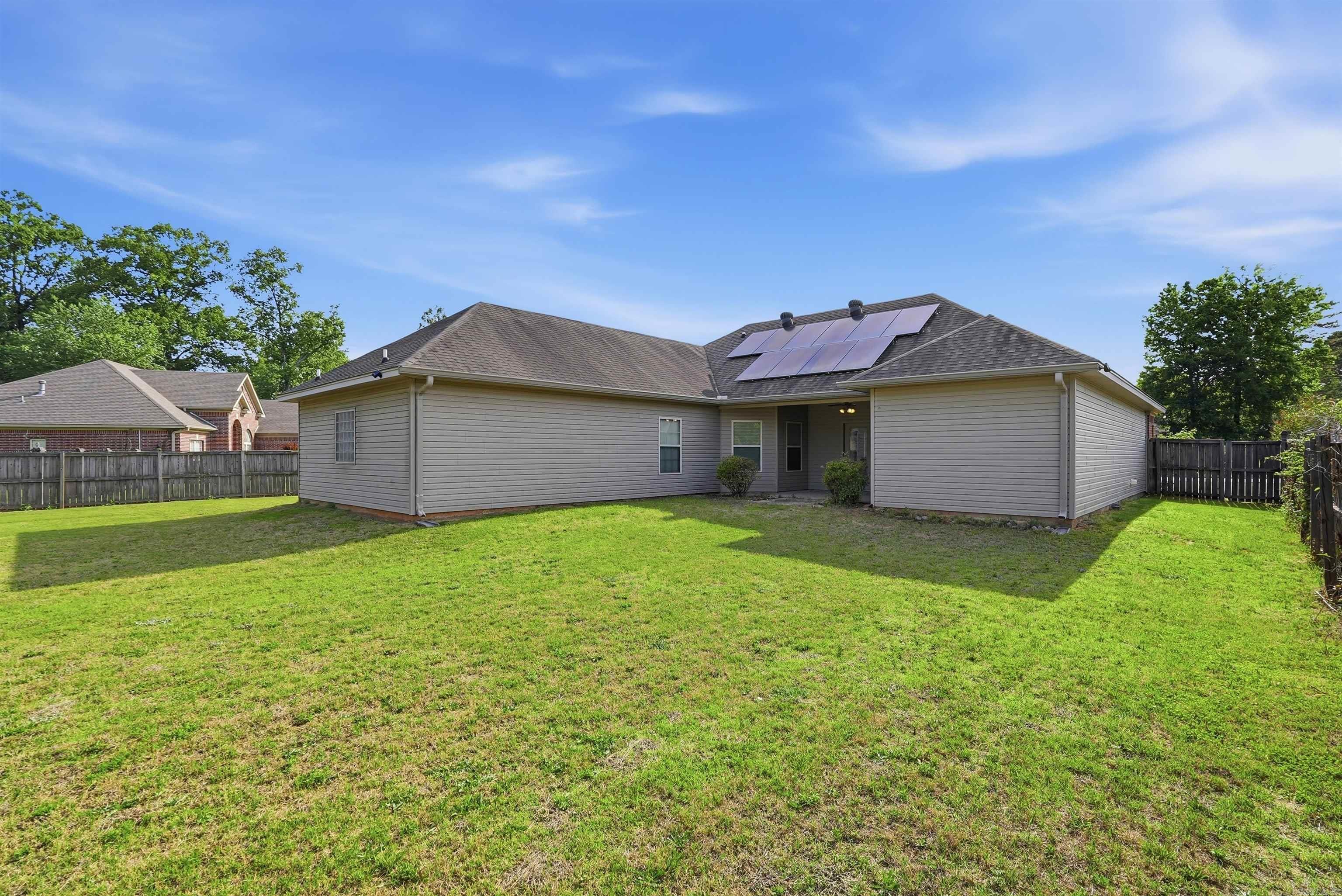 113 Valderrama Drive Property Photo 32