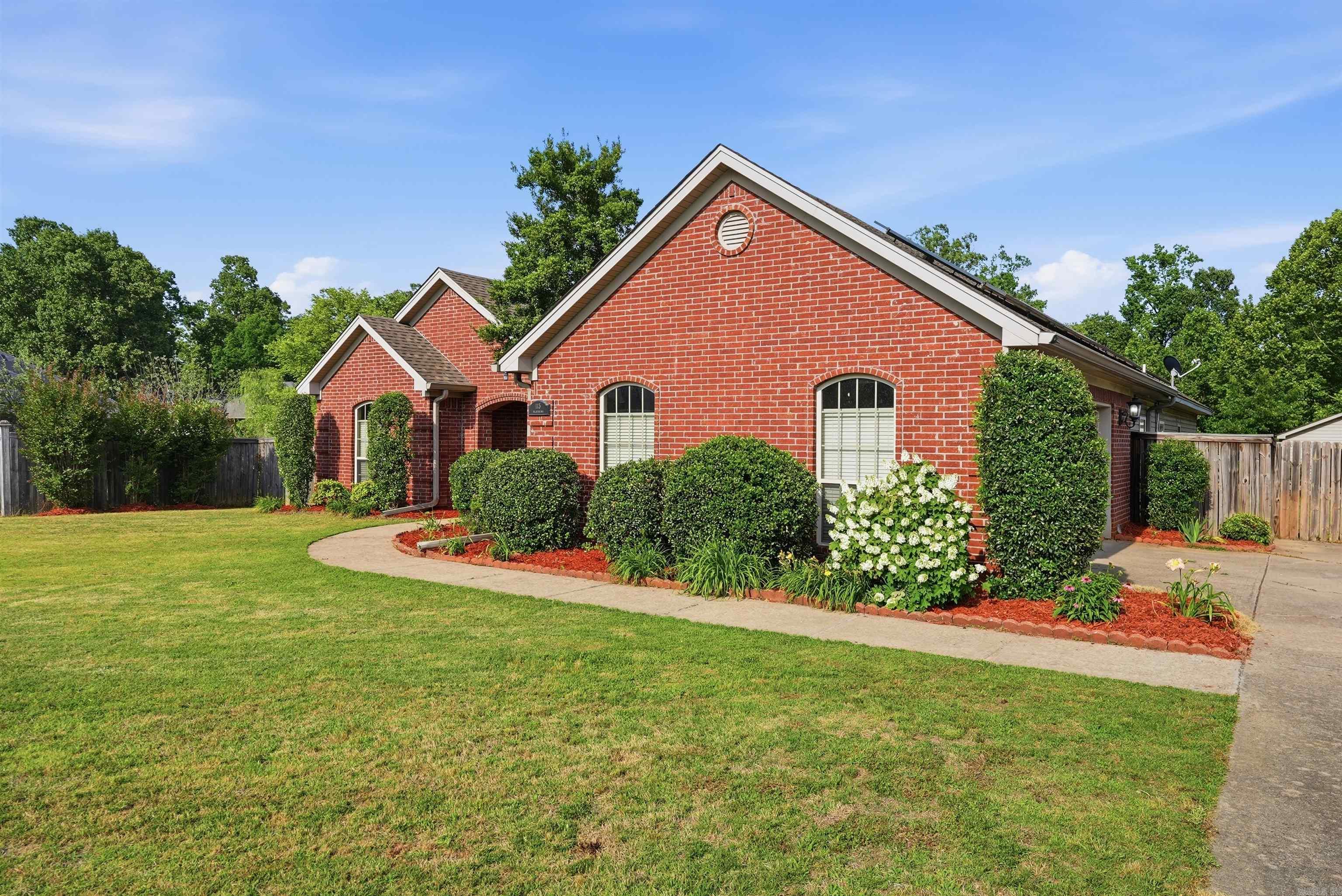 113 Valderrama Drive Property Photo 36