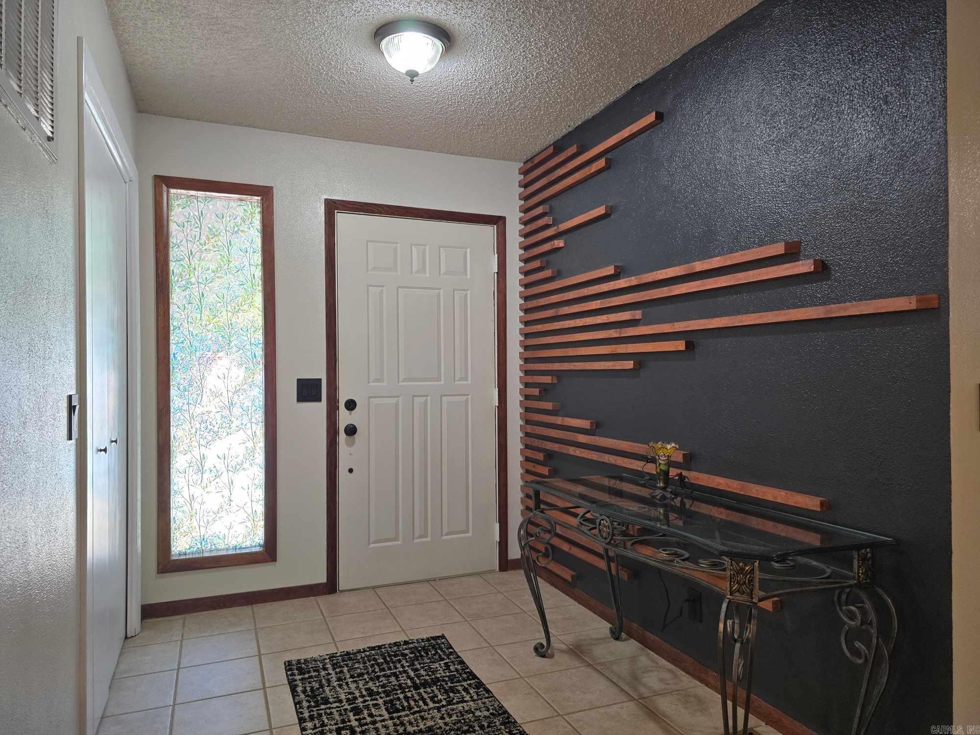 27 Faisan Way Property Photo 5