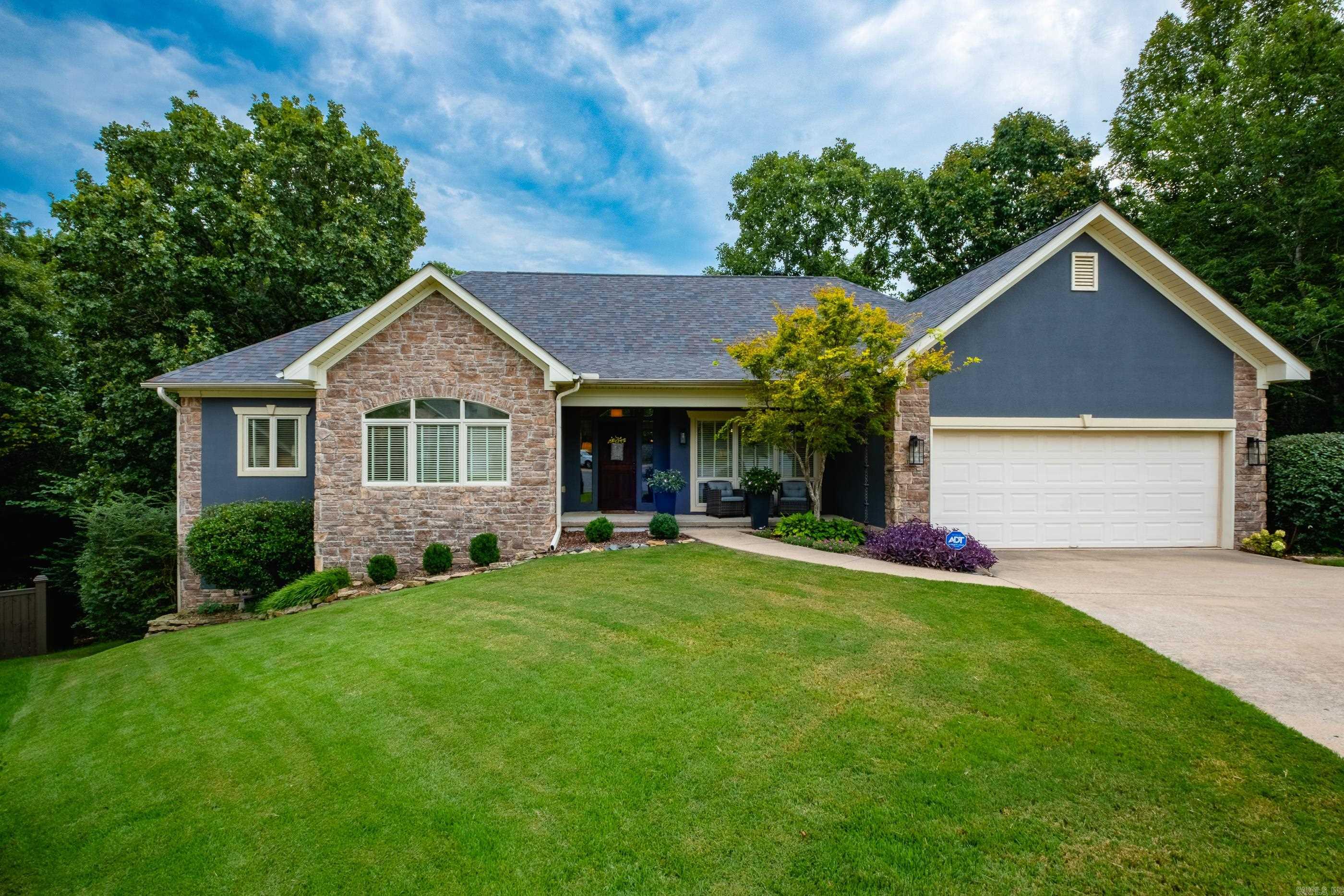 7 Warblers Cv Property Photo 1