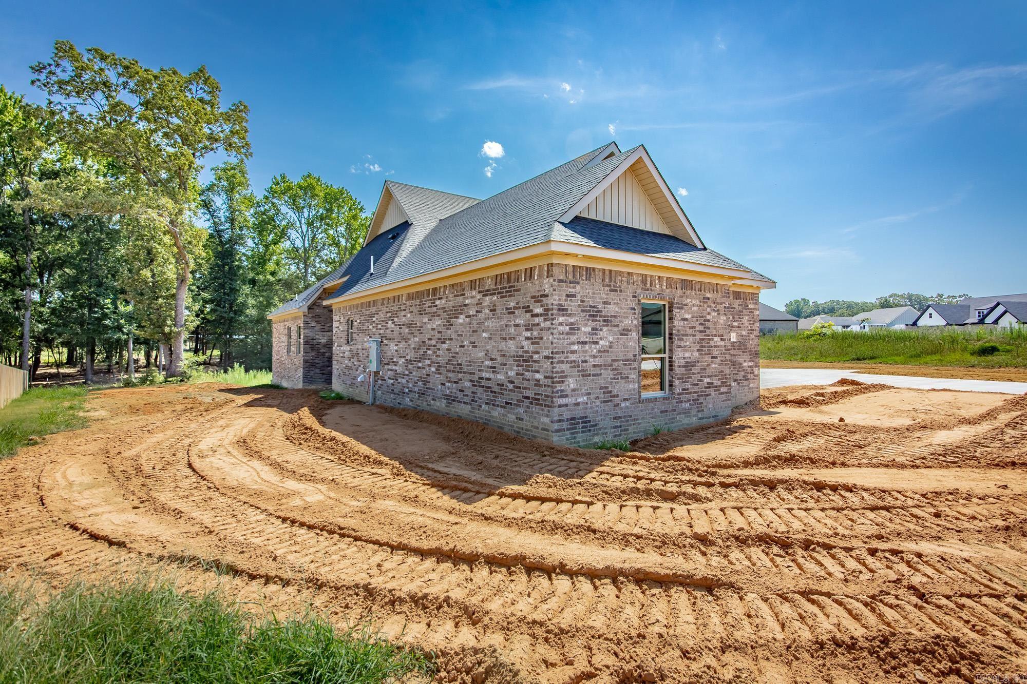 100 Michael Drive Property Photo 2