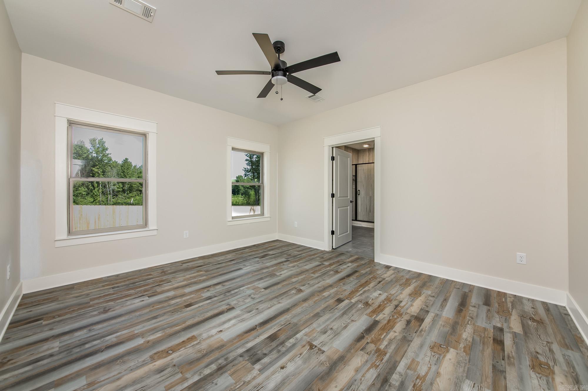 100 Michael Drive Property Photo 10
