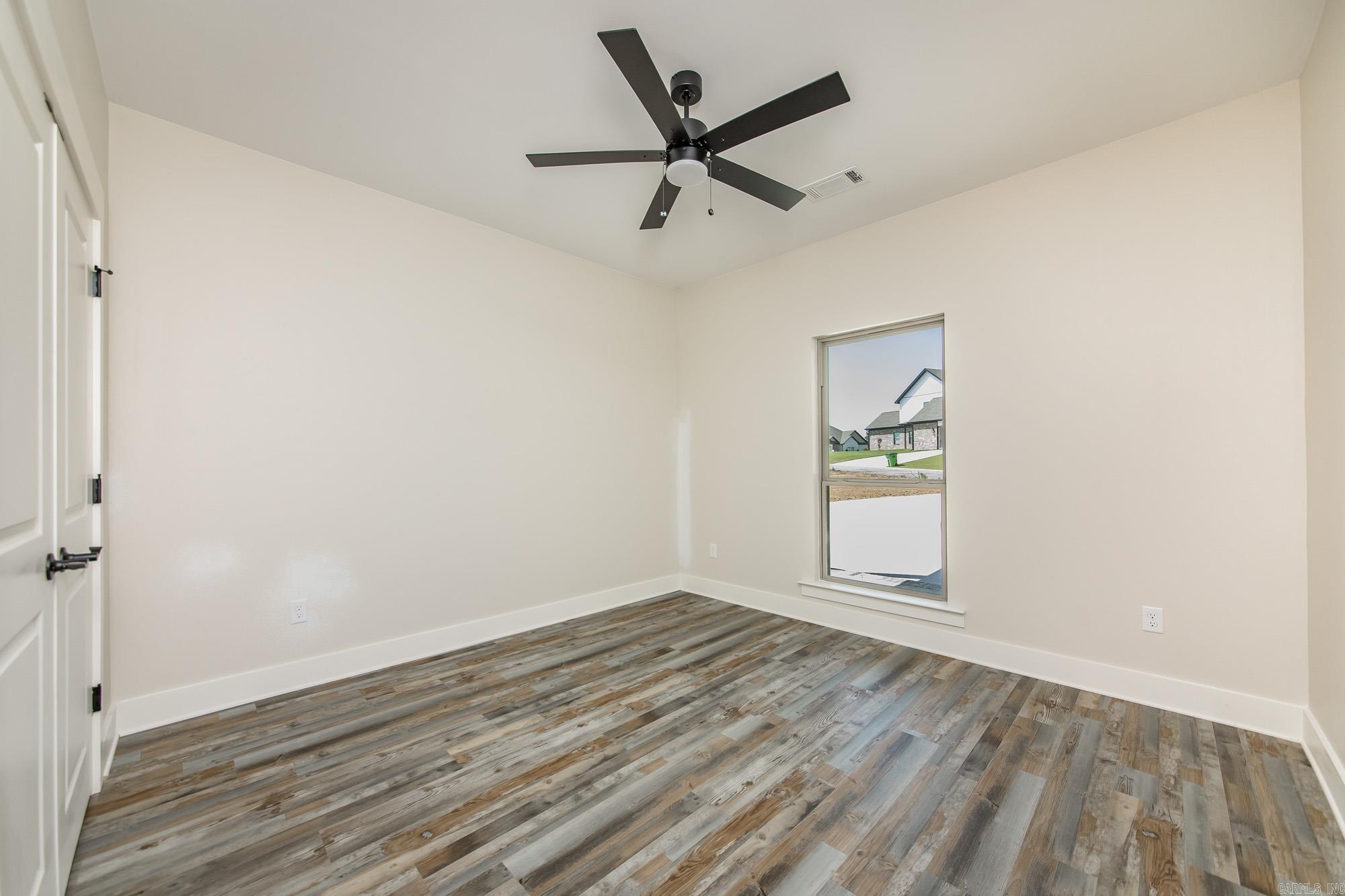 100 Michael Drive Property Photo 22