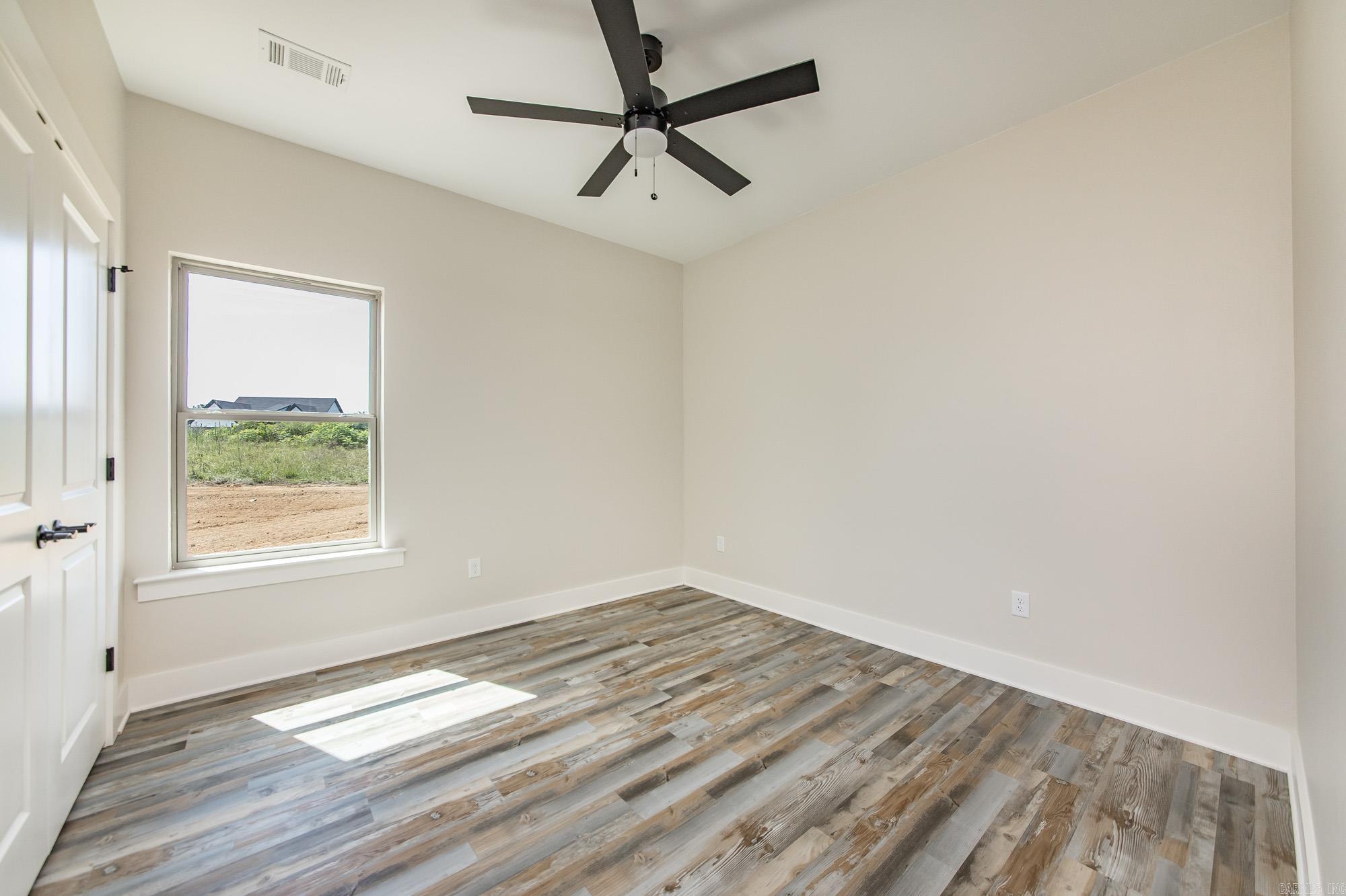 100 Michael Drive Property Photo 25