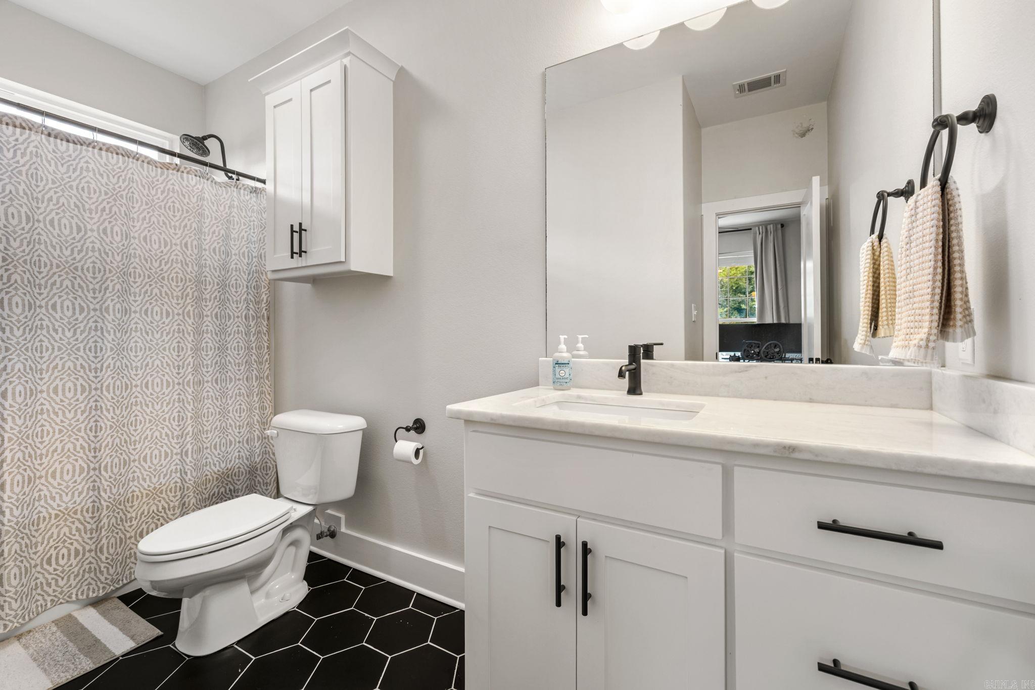 1583 Waterford Drive Property Photo 35