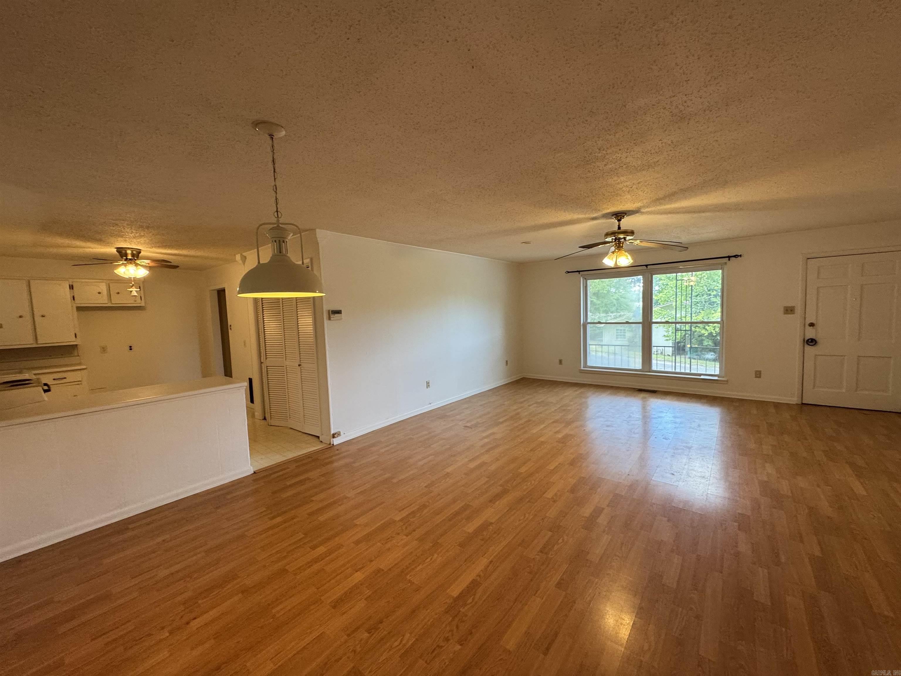 1208 Crest Road Property Photo 5