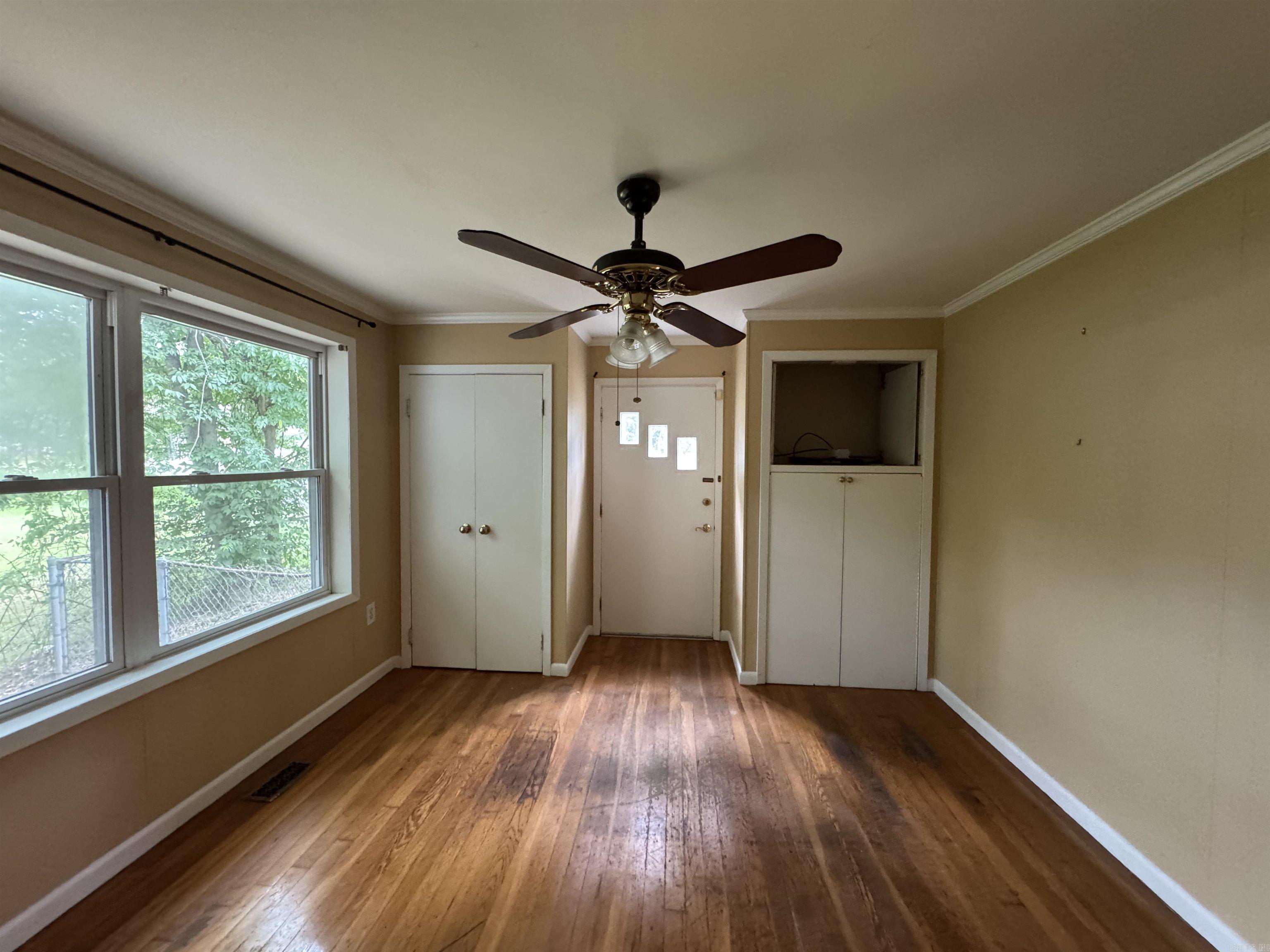 1208 Crest Road Property Photo 16