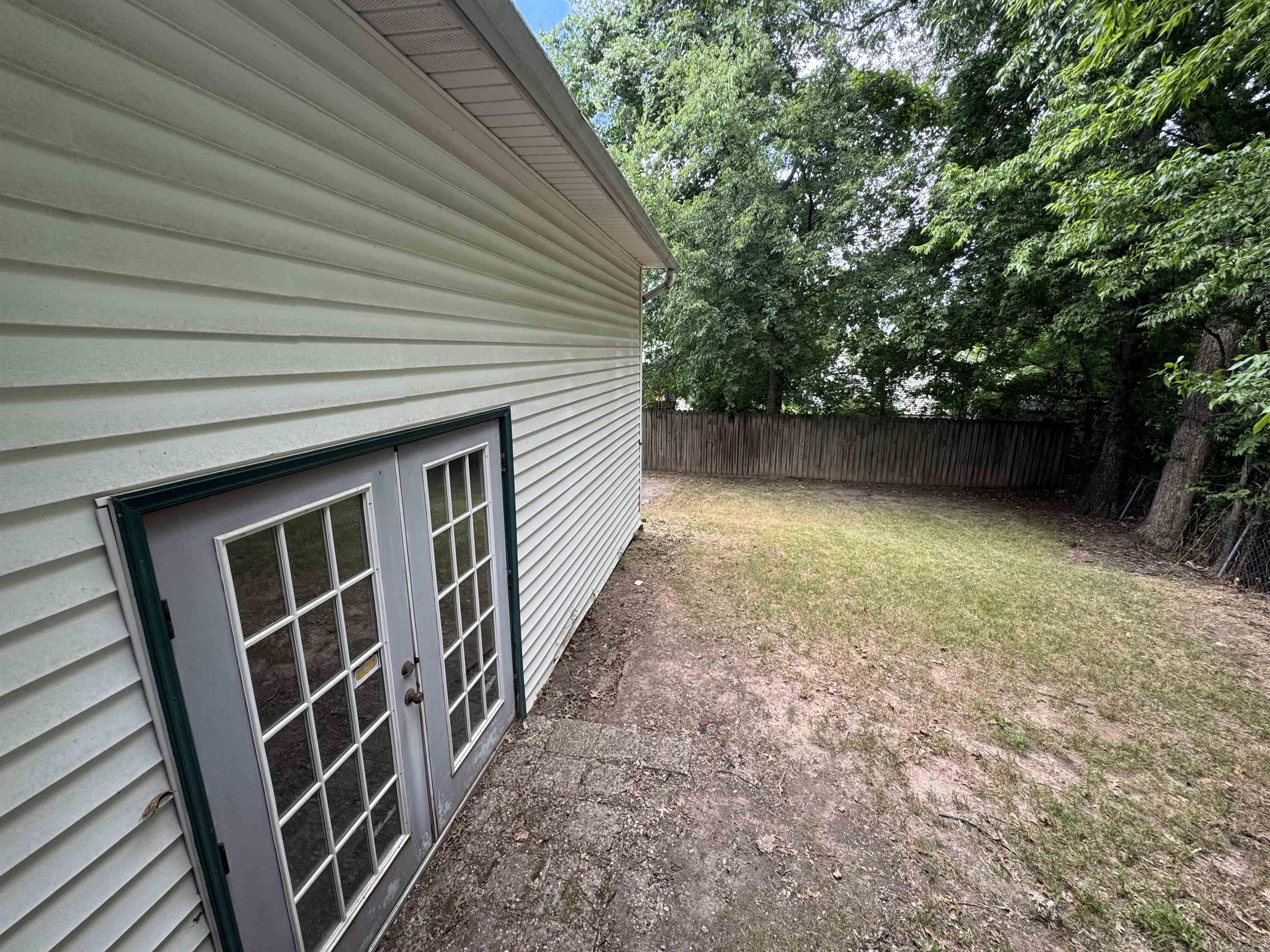 1208 Crest Road Property Photo 21