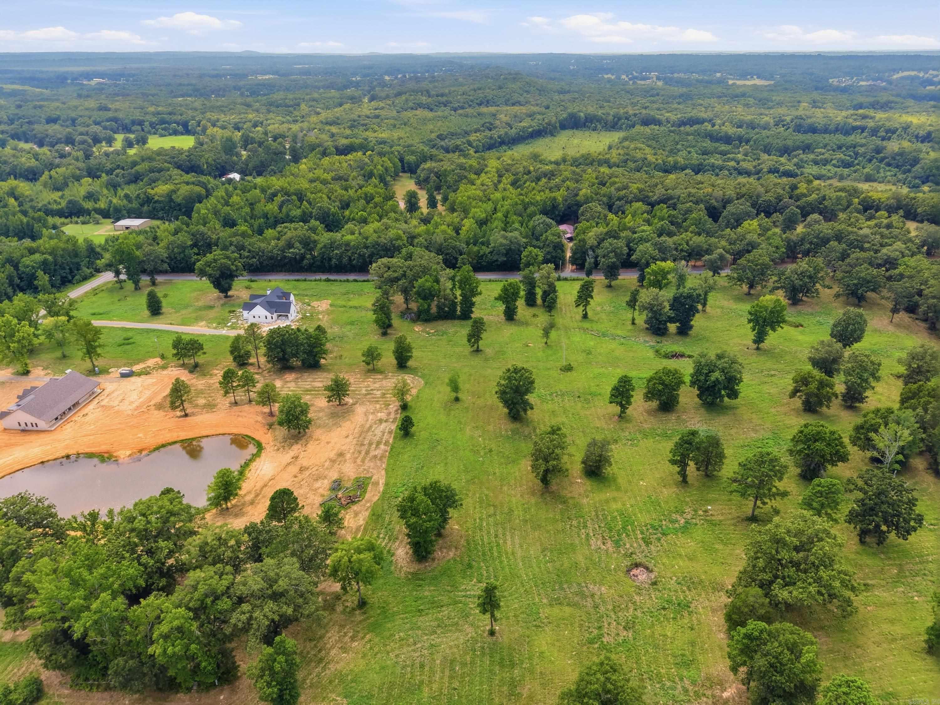00 Ridgefield Cove Property Photo 8