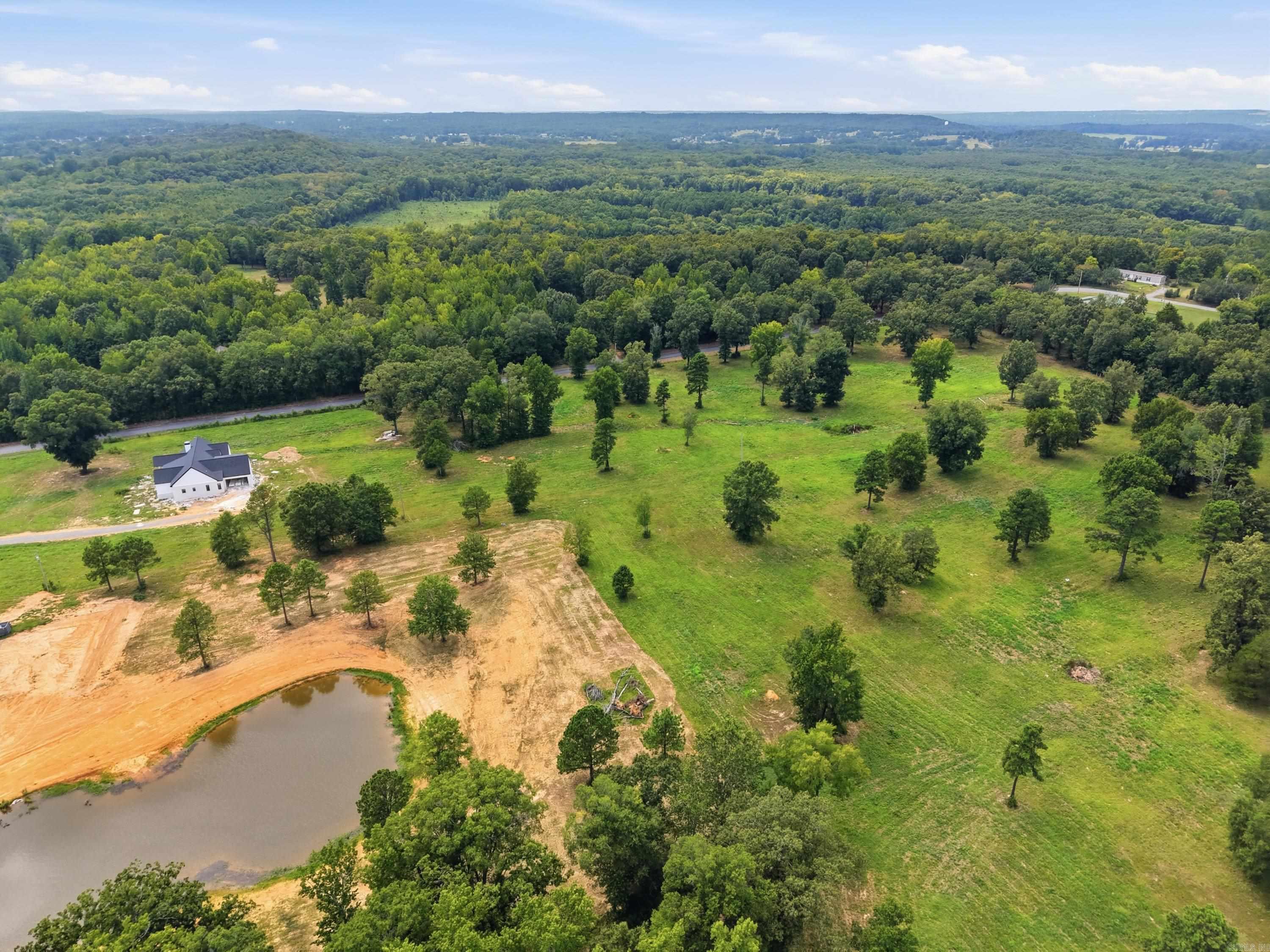 00 Ridgefield Cove Property Photo 9