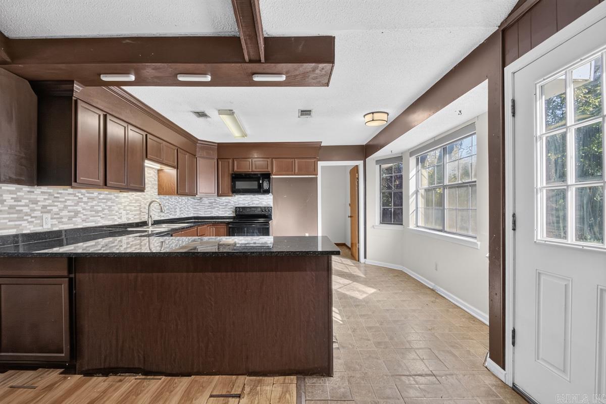 1806 Madden Road Property Photo 12