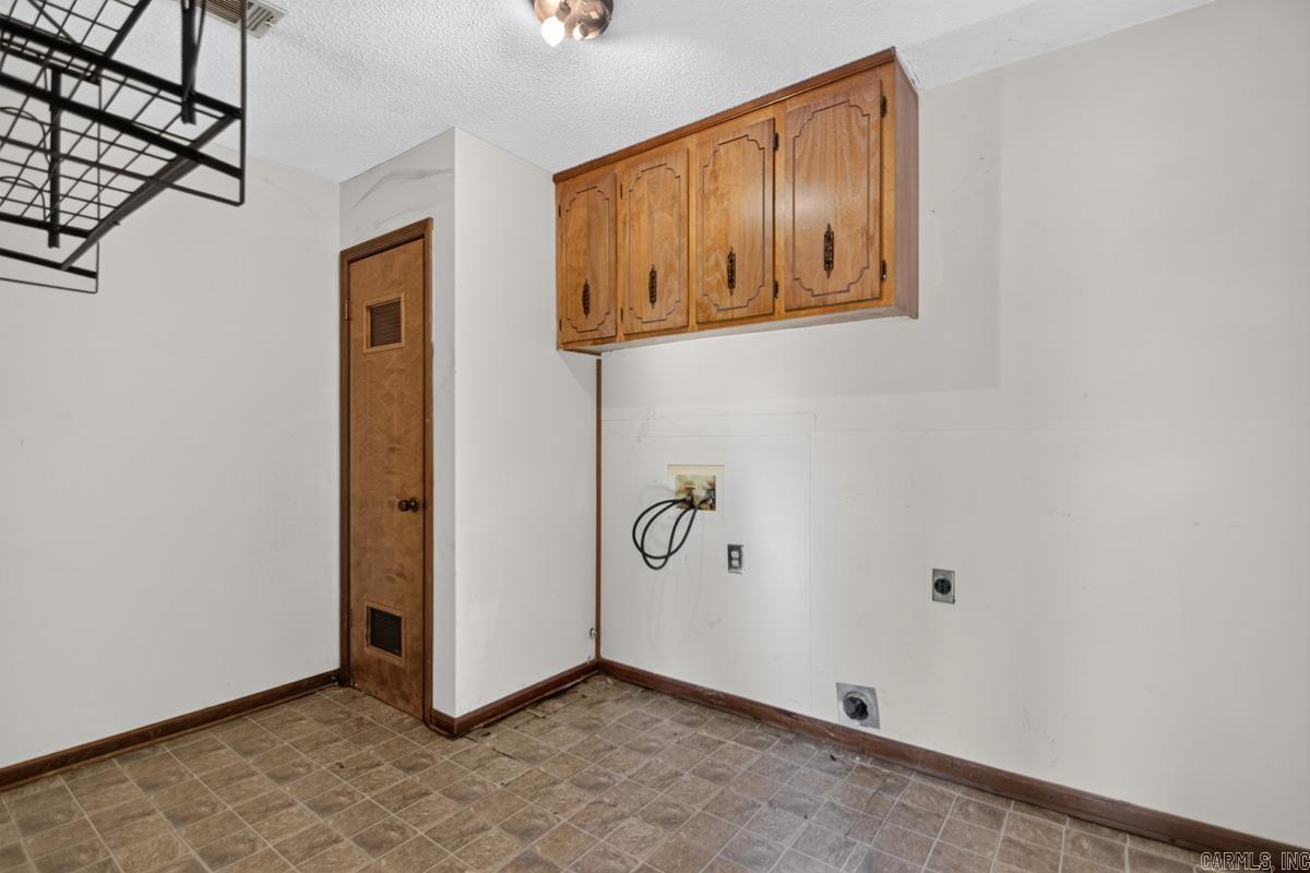 1806 Madden Road Property Photo 14