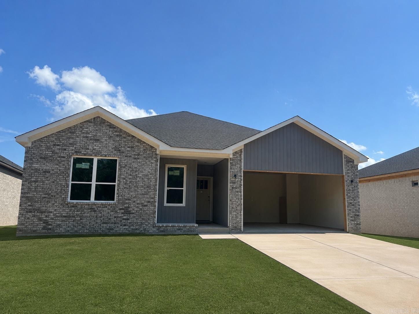 942 Villa Vista Circle Property Photo 1