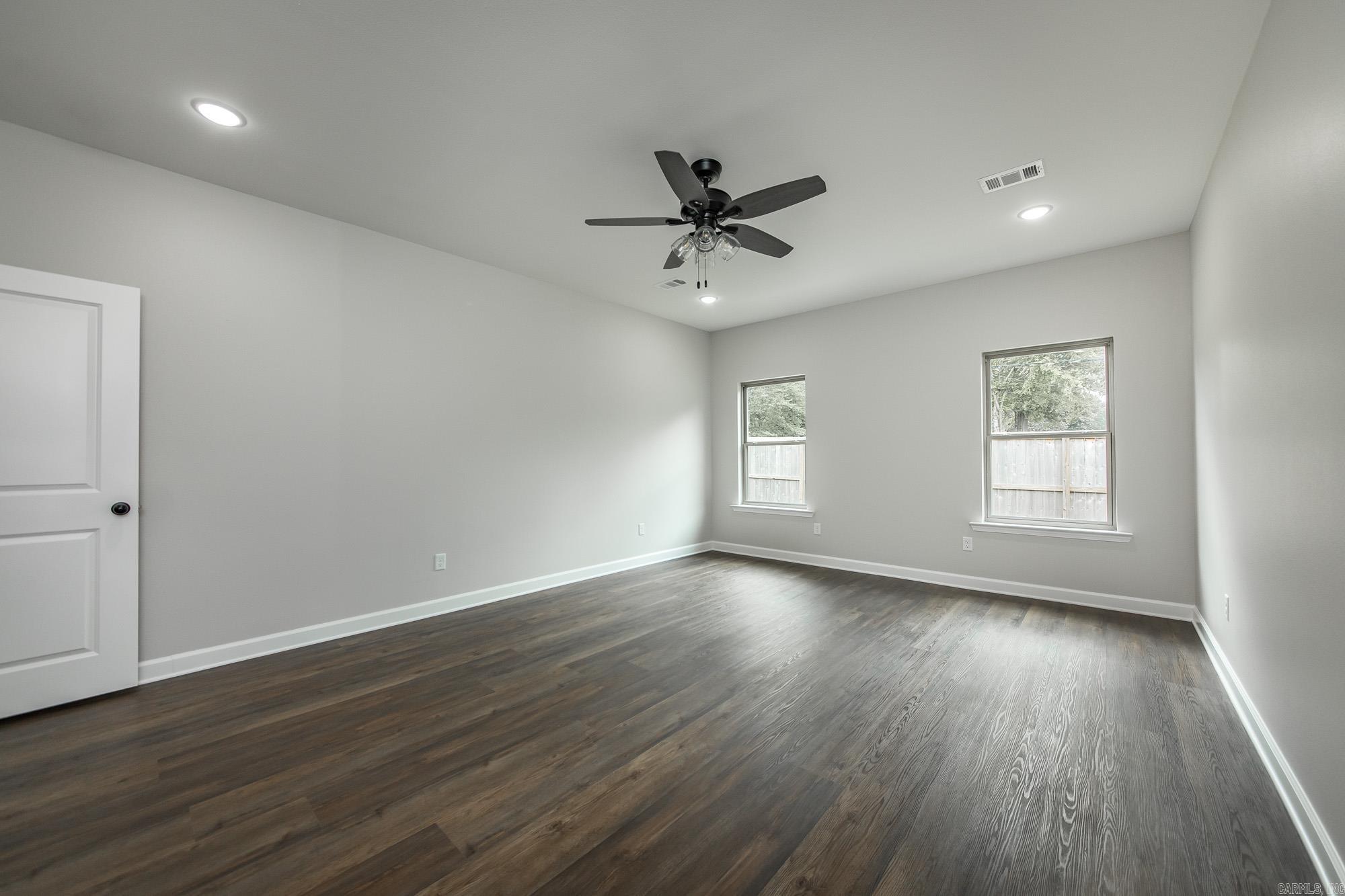 942 Villa Vista Circle Property Photo 13